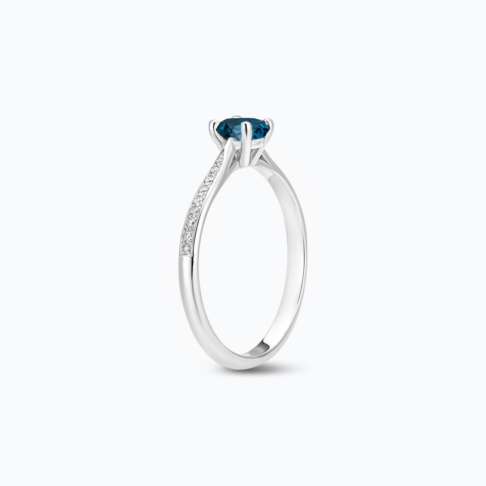 Solitaire Pavé Luna Topaze Blue London 4.5 mm