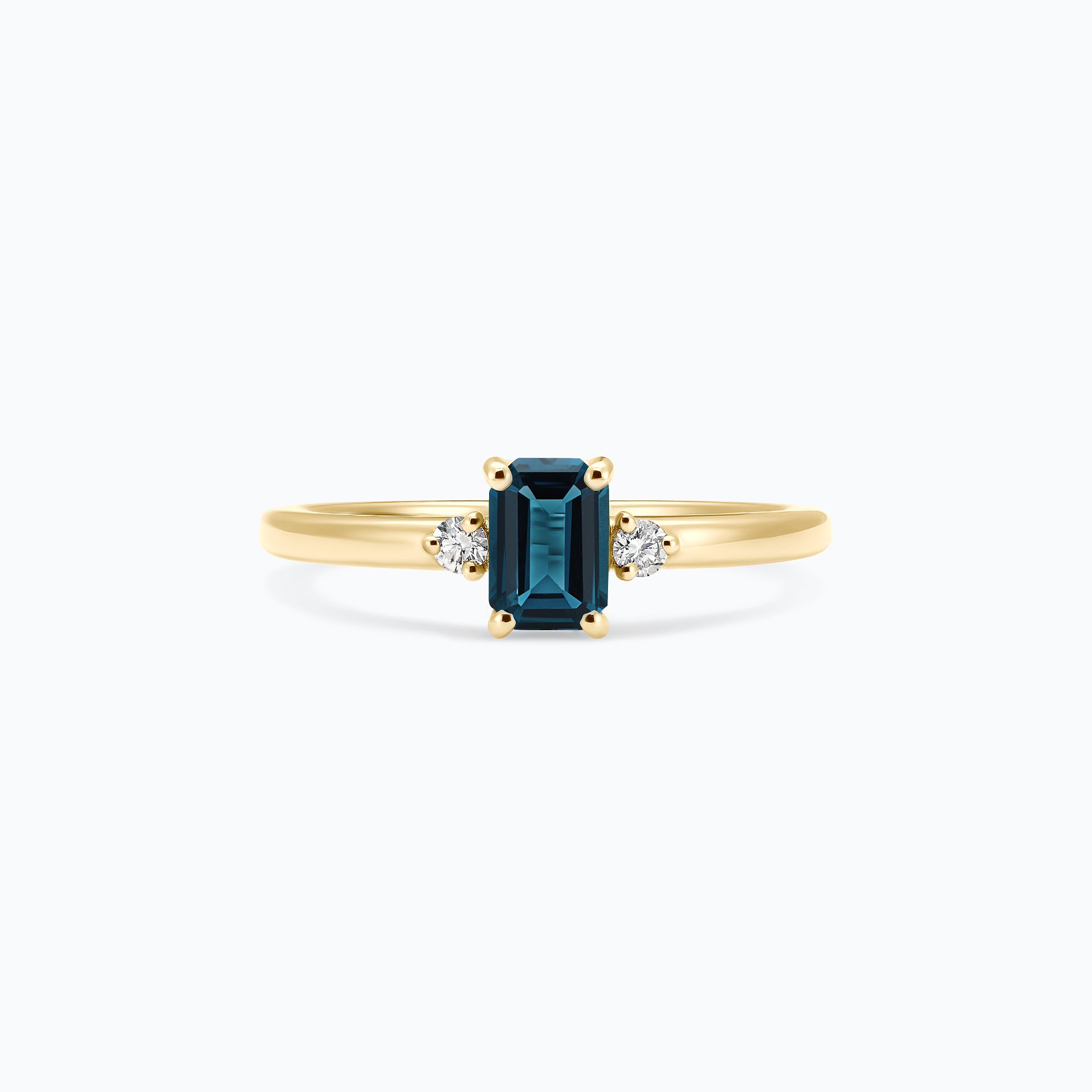 Solitaire Inès Topaze Blue London 6 x 4 mm