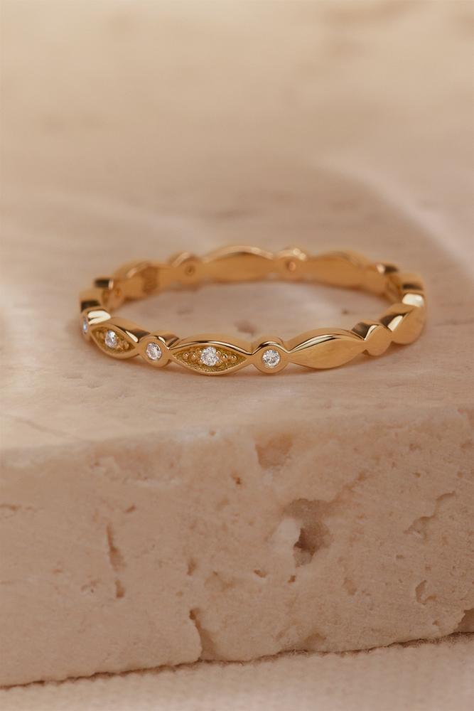 Alliances diamant à motifs de mariage