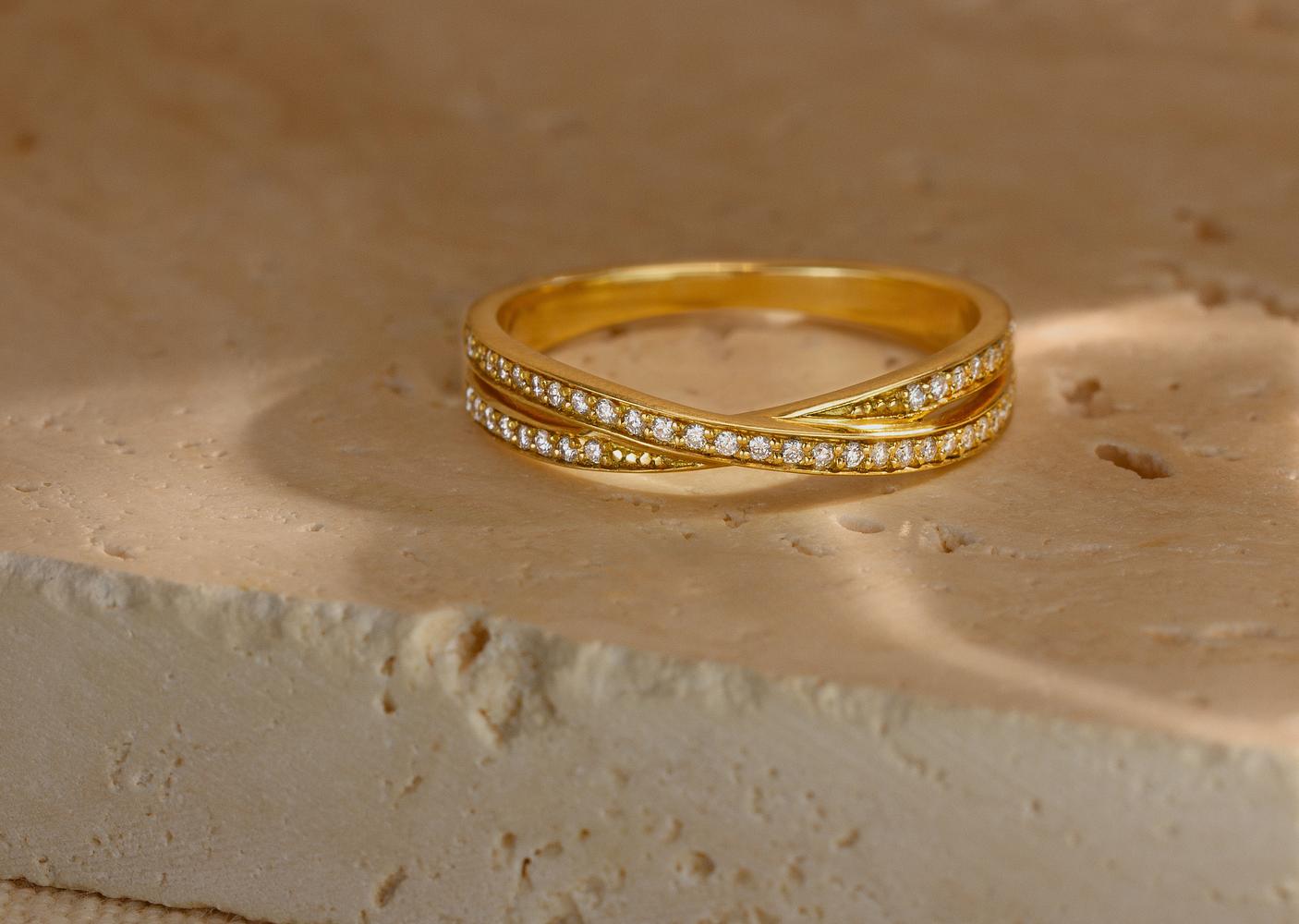 Alliances diamant originales de mariage