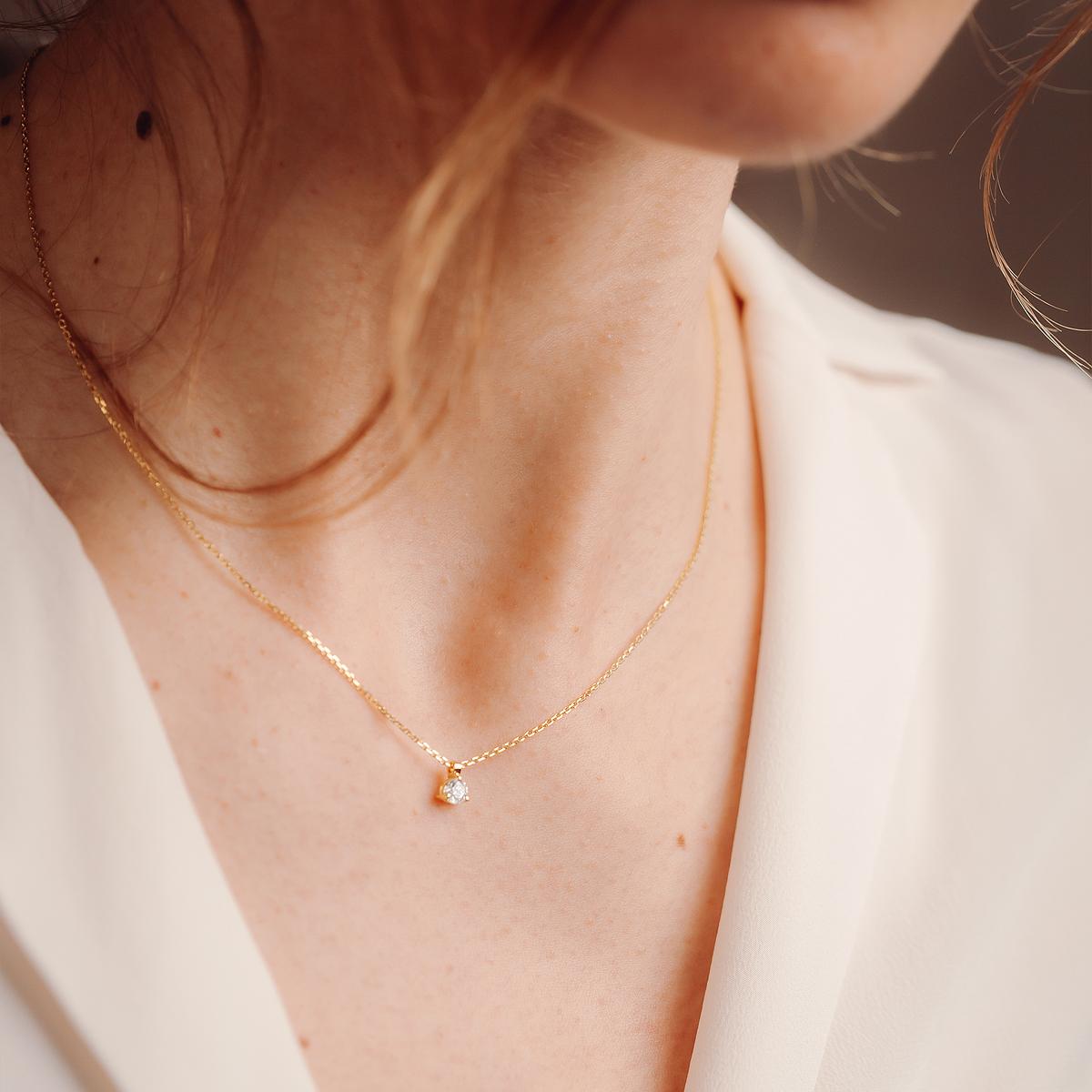 Collier Pyramid 0.20 carat