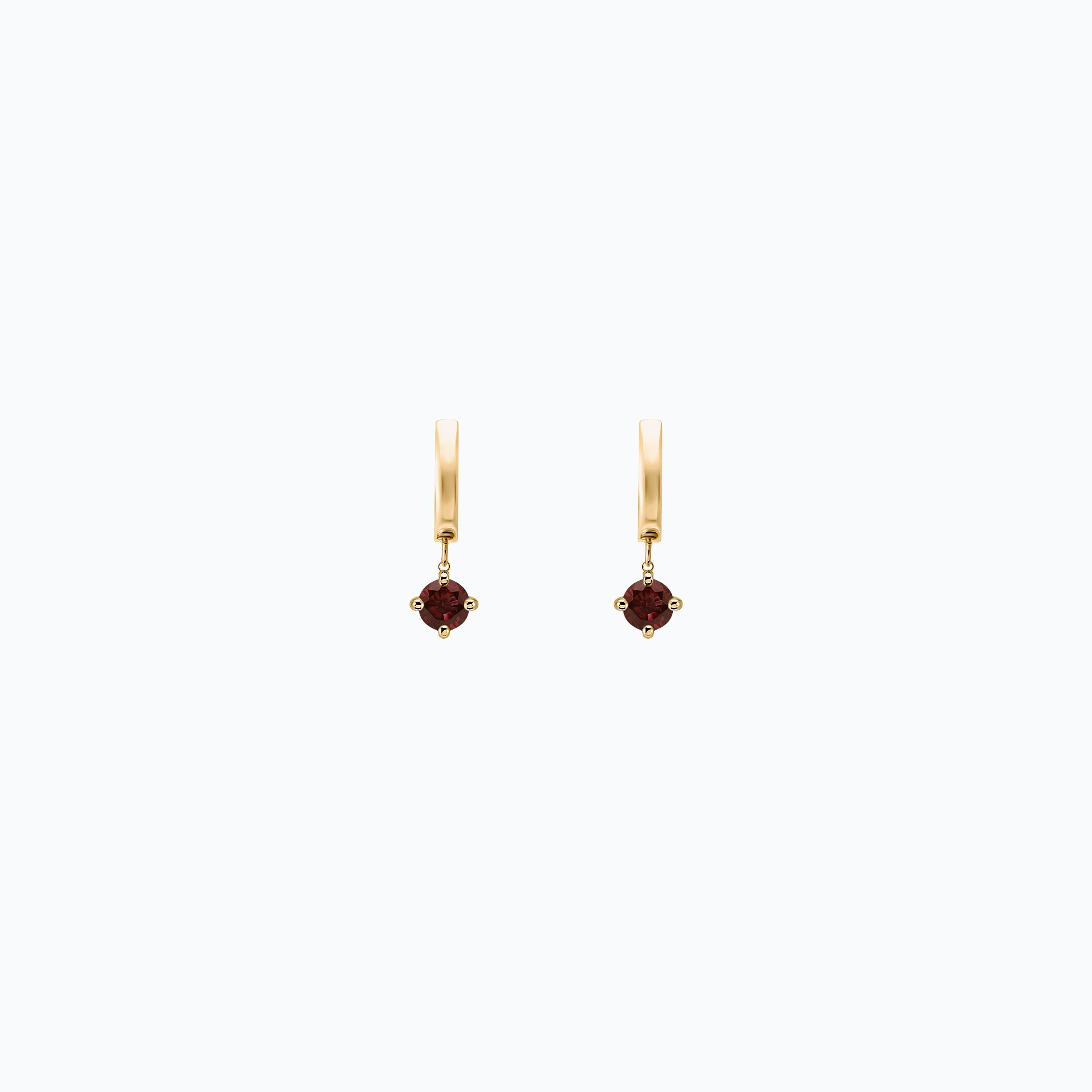 Créoles Lily Square Grenat 4.5 mm