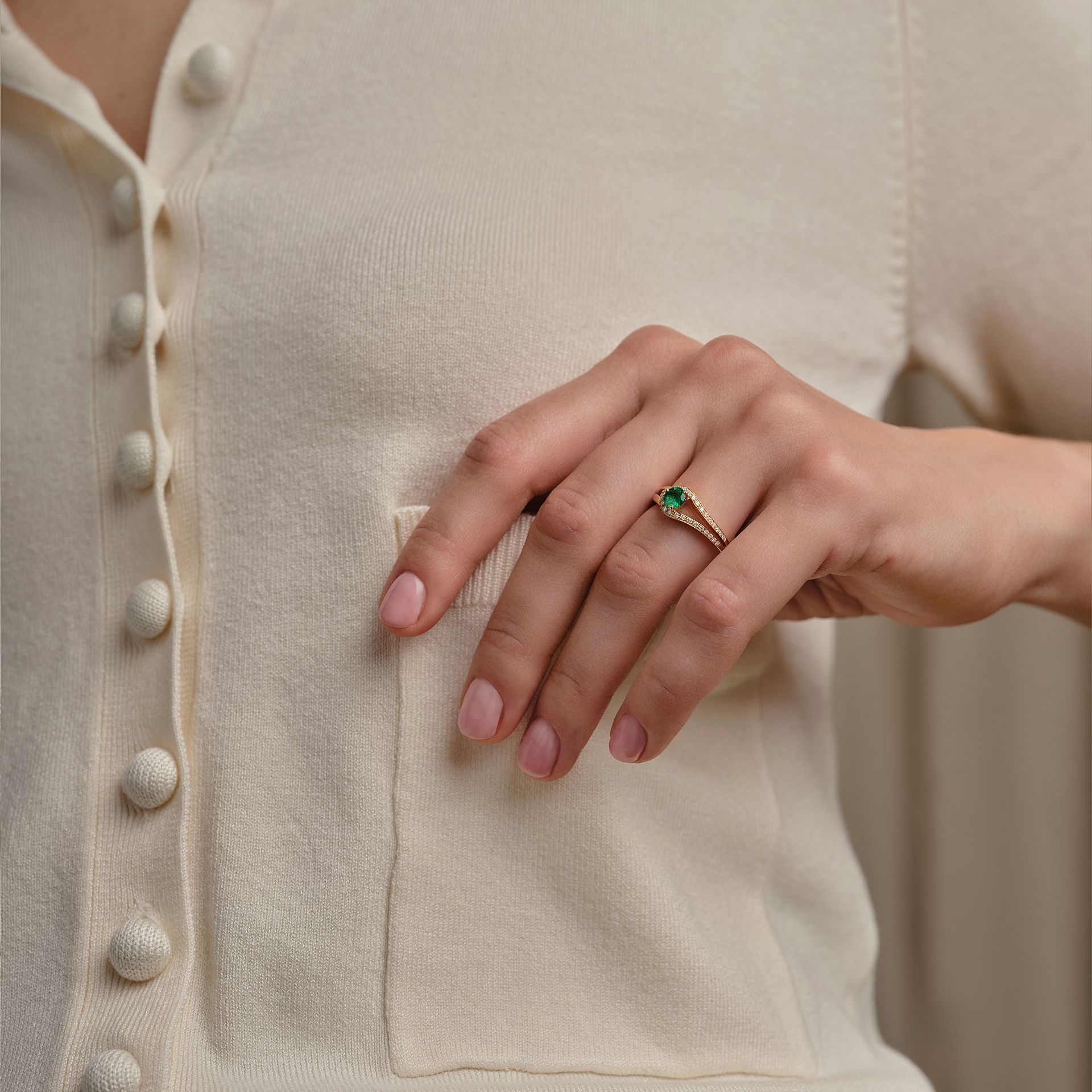 Solitaire Pavé Adoré Émeraude