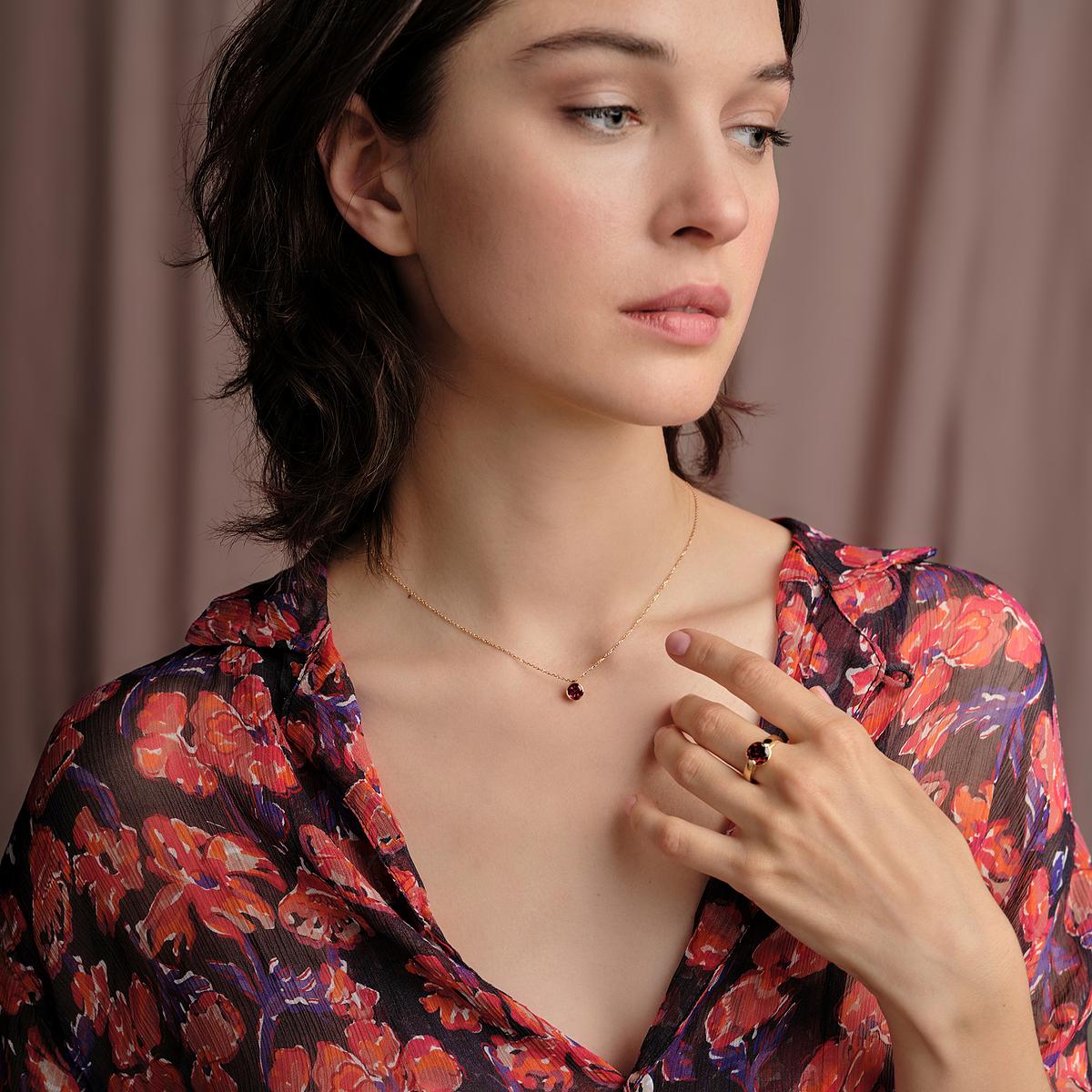 Collier Nymphéa Grenat