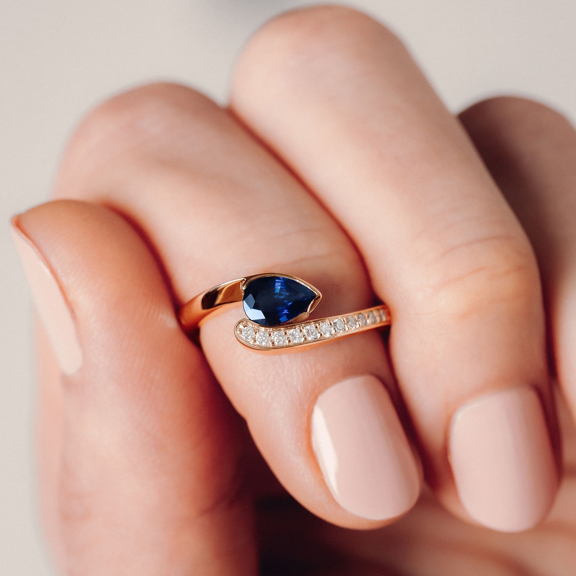 Solitaire Pavé Starlight Saphir