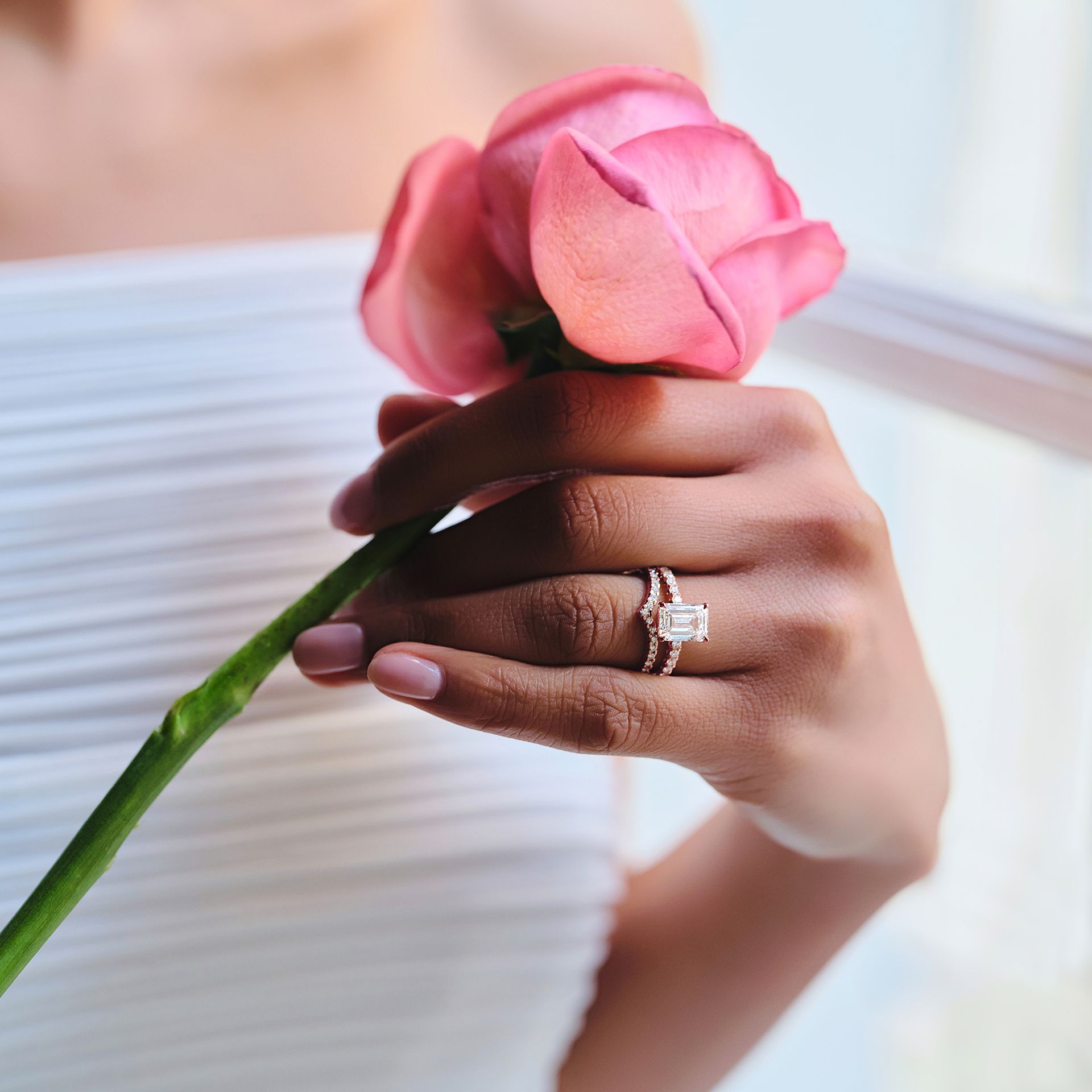 Solitaire Pavé Réglisse Diamant de Synthèse