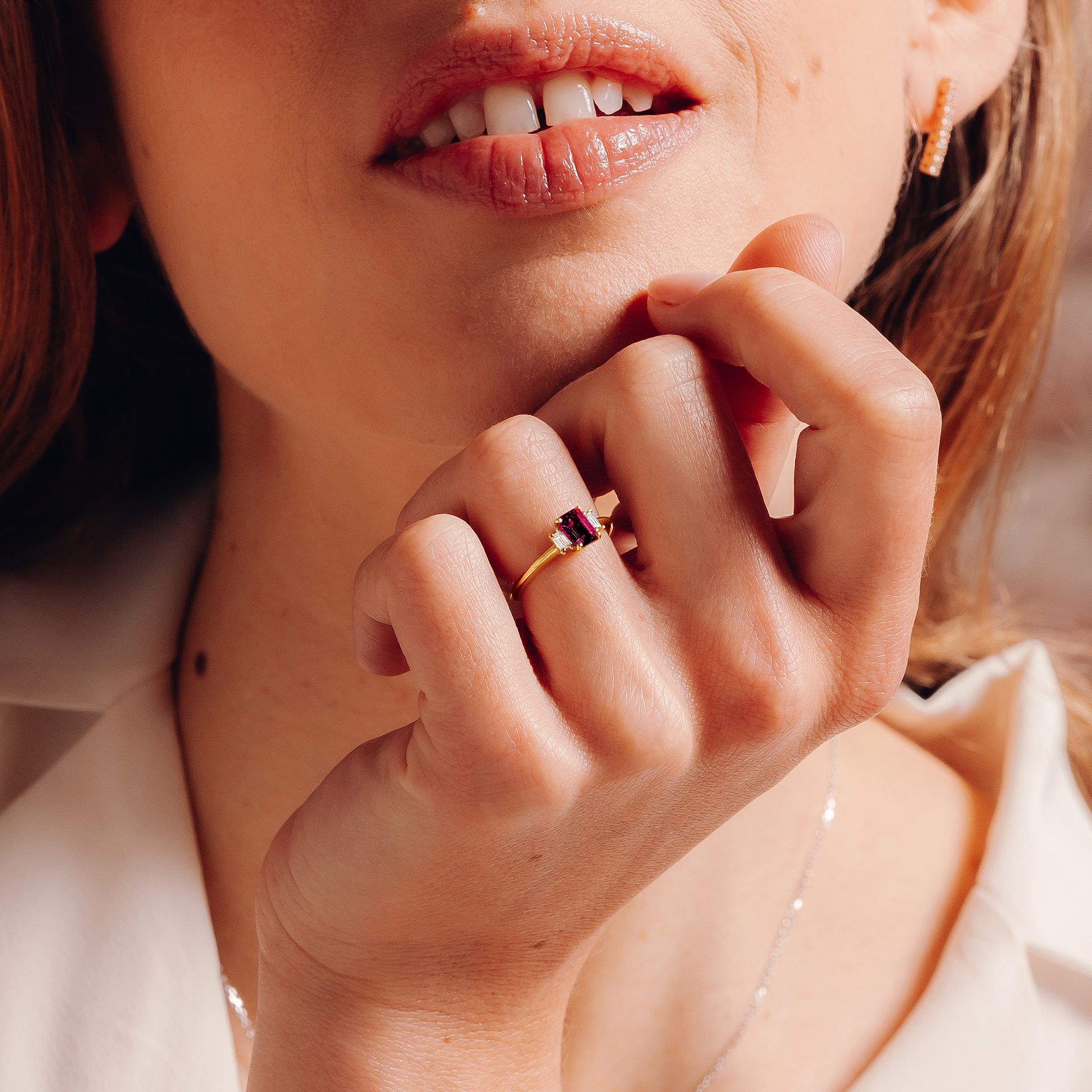 Solitaire Gatsby Rubis 6 x 4 mm