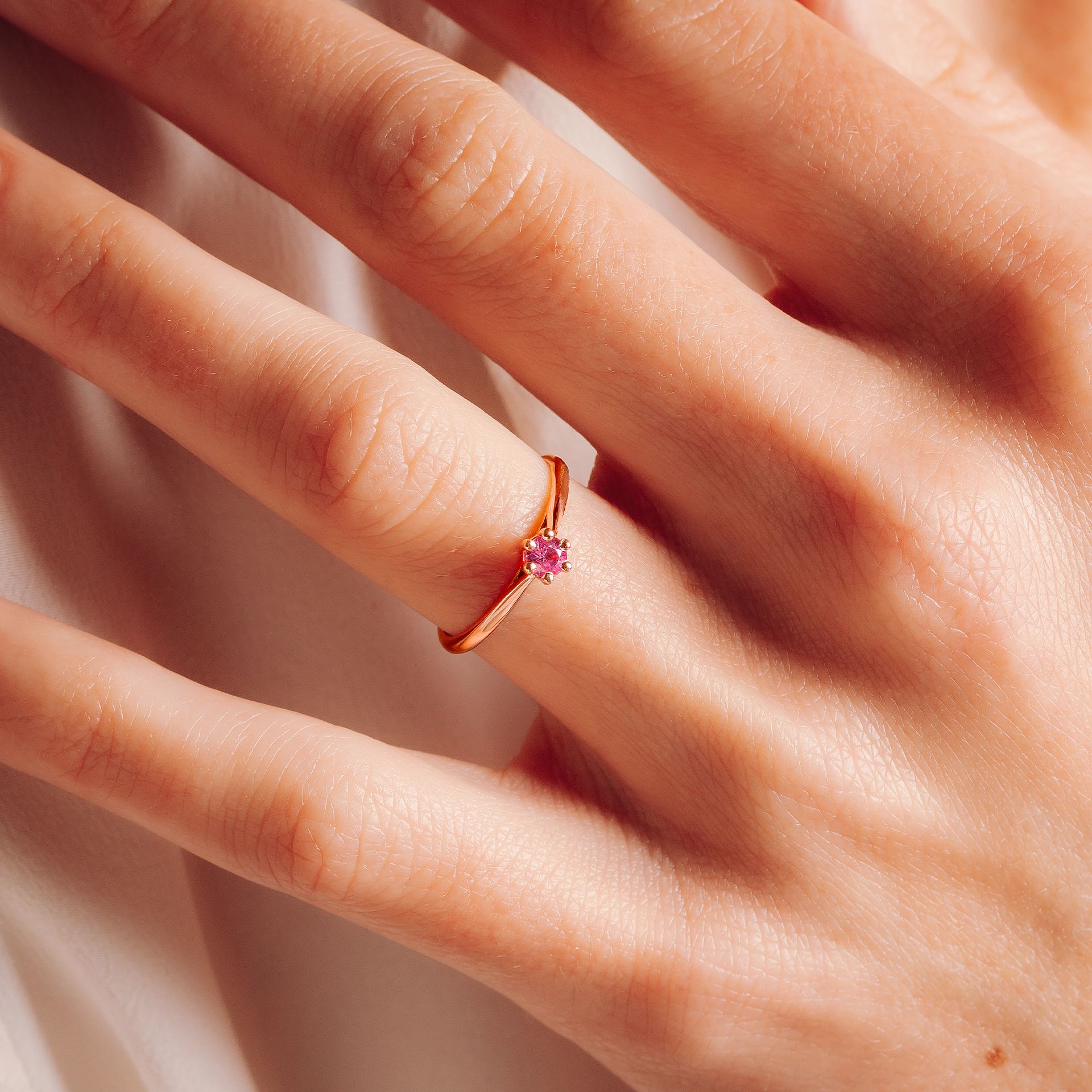 Solitaire Félicia Saphir Rose Pivoine 3.5 mm