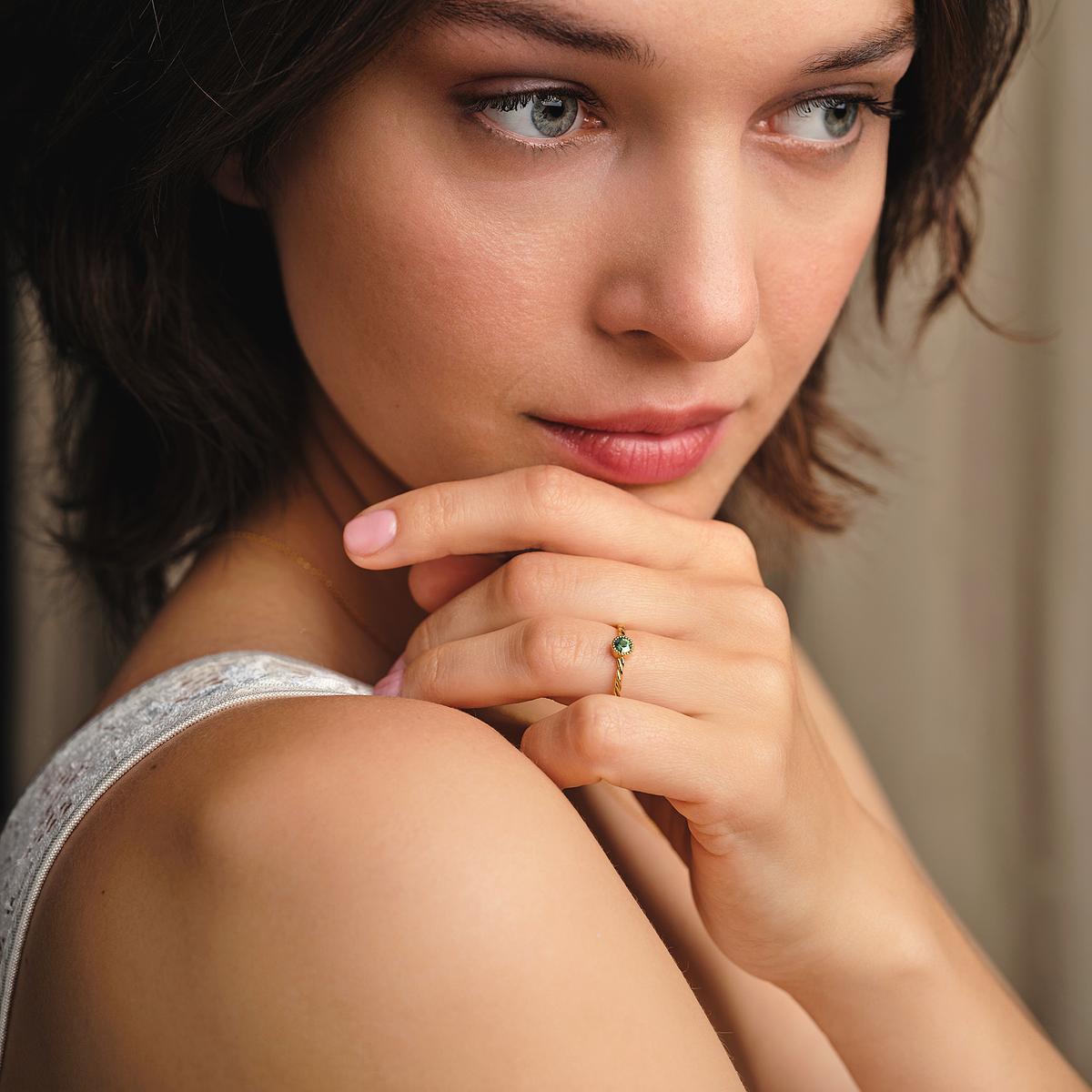 Solitaire Faustine Saphir Vert