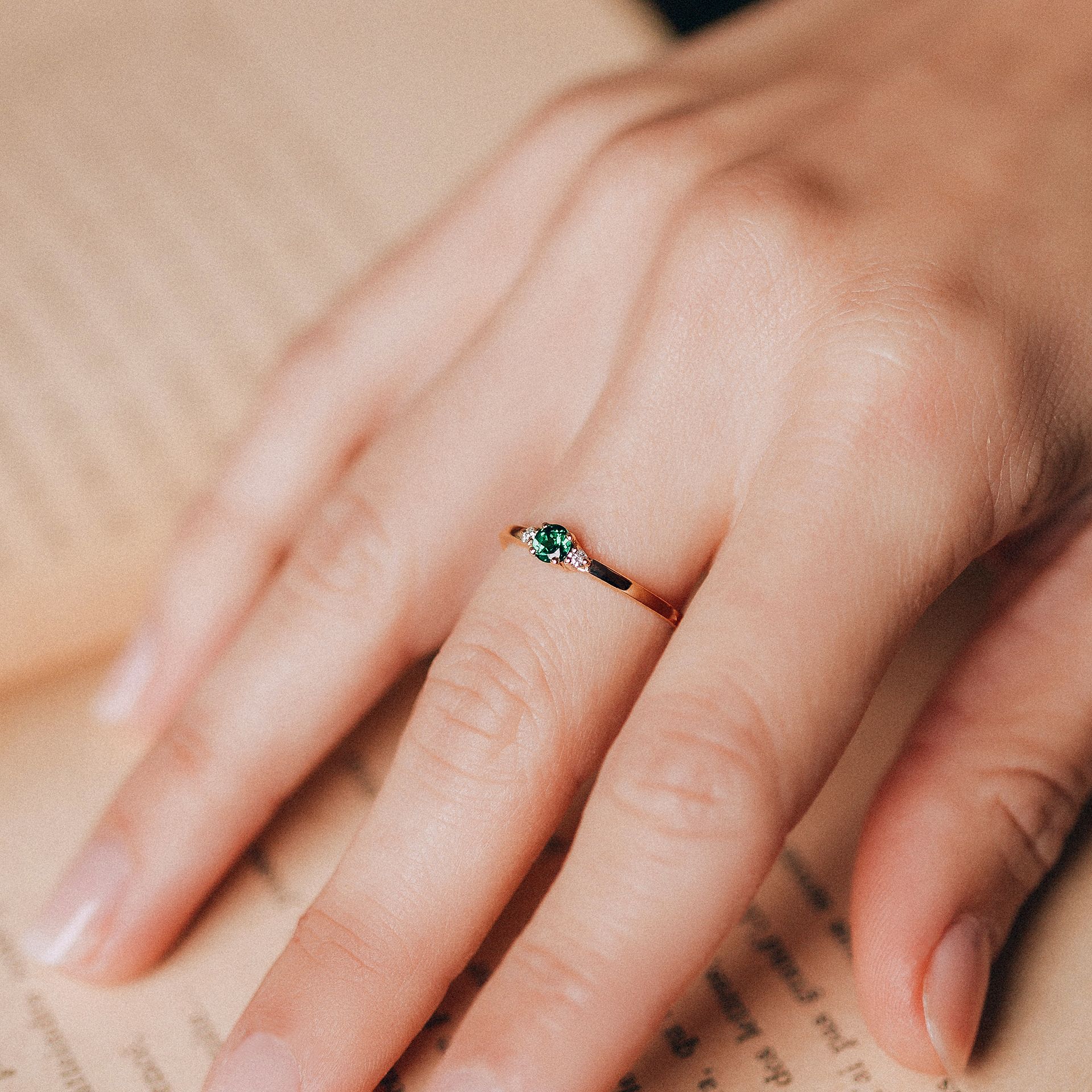 Solitaire Lolly Tsavorite 3.5 mm