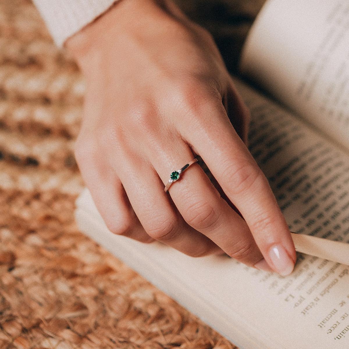 Solitaire Lolly Tsavorite 3.5 mm