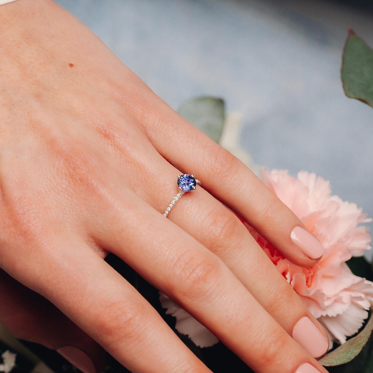 Solitaire Pavé Alva Tanzanite 6 mm