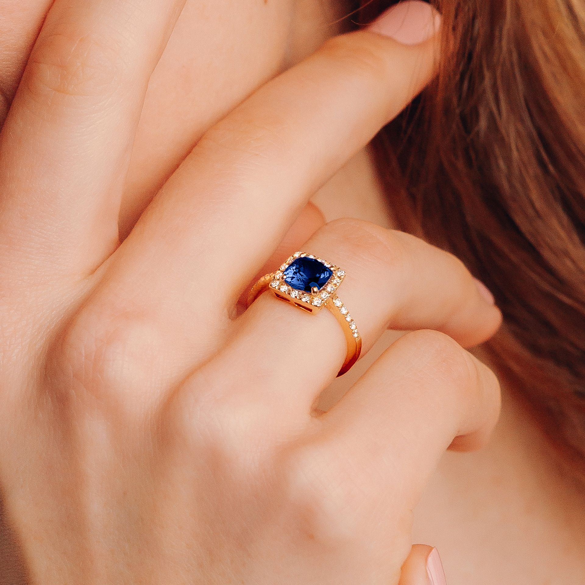 Solitaire Pavé Lys Saphir