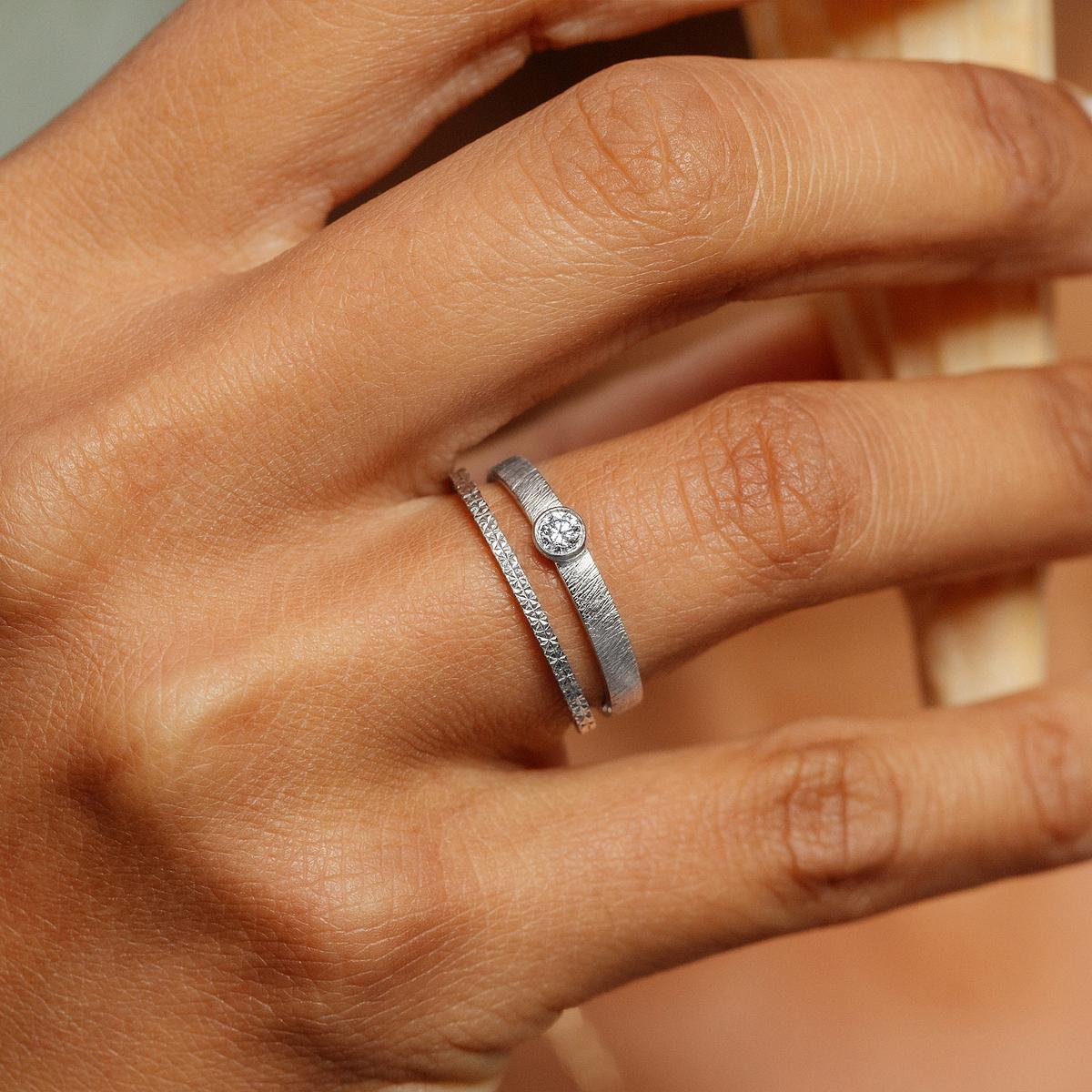 Solitaire Mononoké 0.10 carat