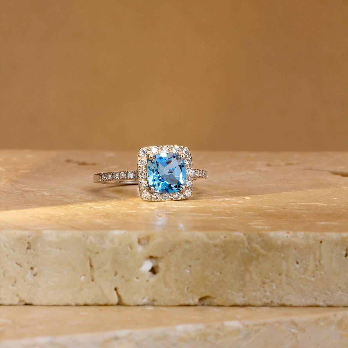 Solitaire Pavé Lys Aigue-marine