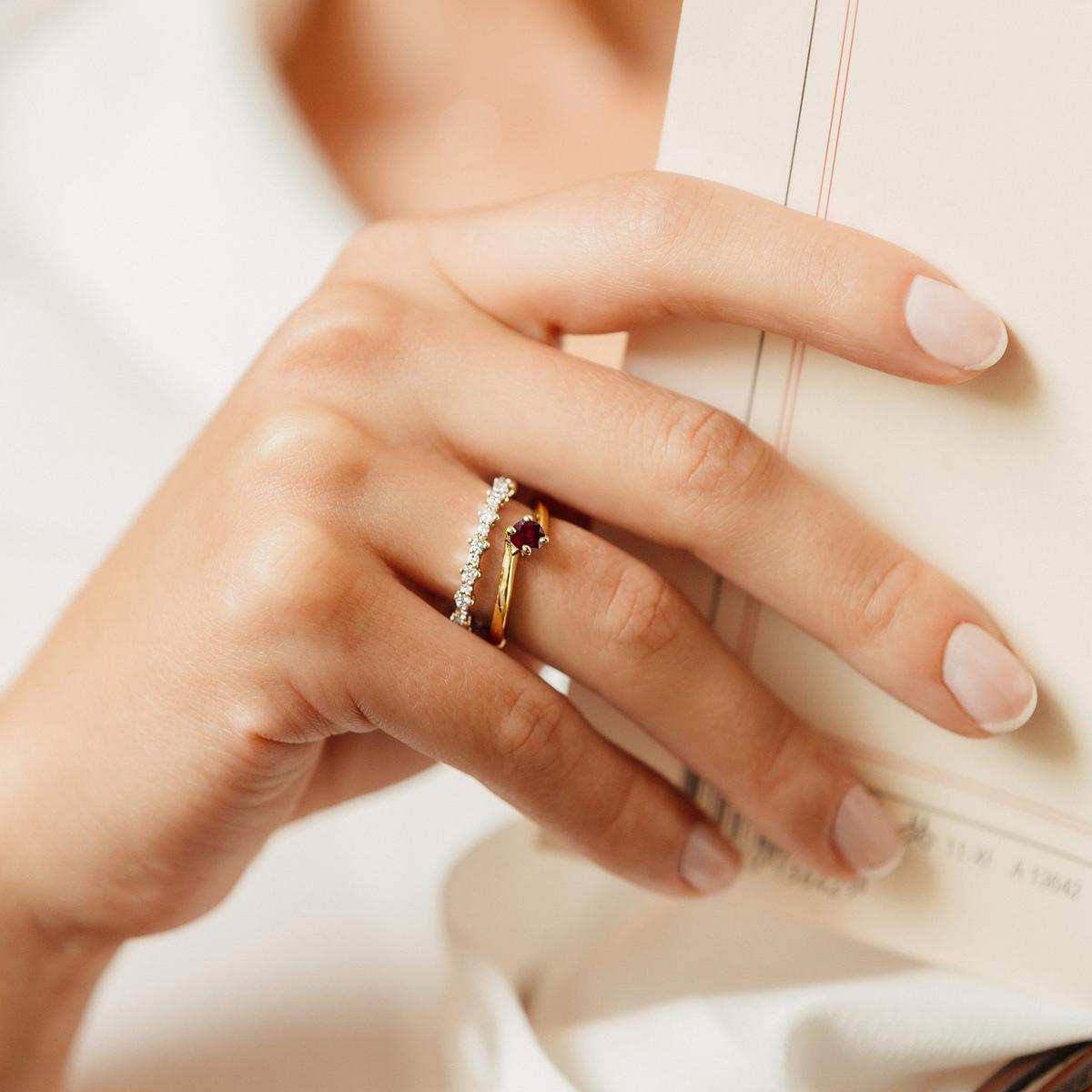 Solitaire Lina Rubis 4.5 mm