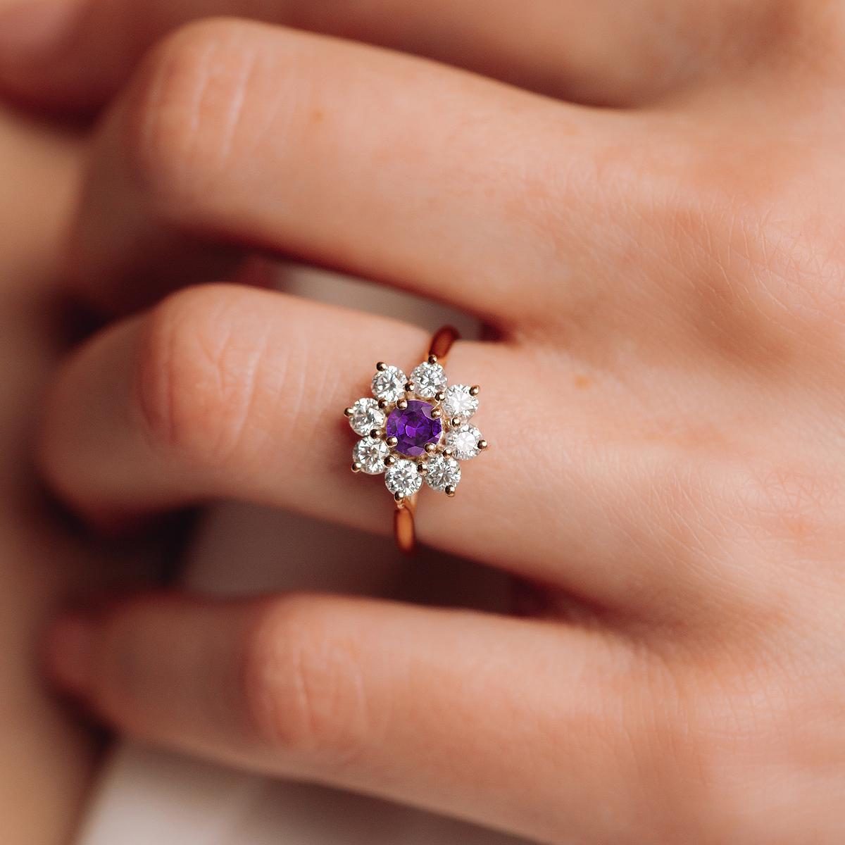 Solitaire Marguerite Étoilée Améthyste 4.5 mm