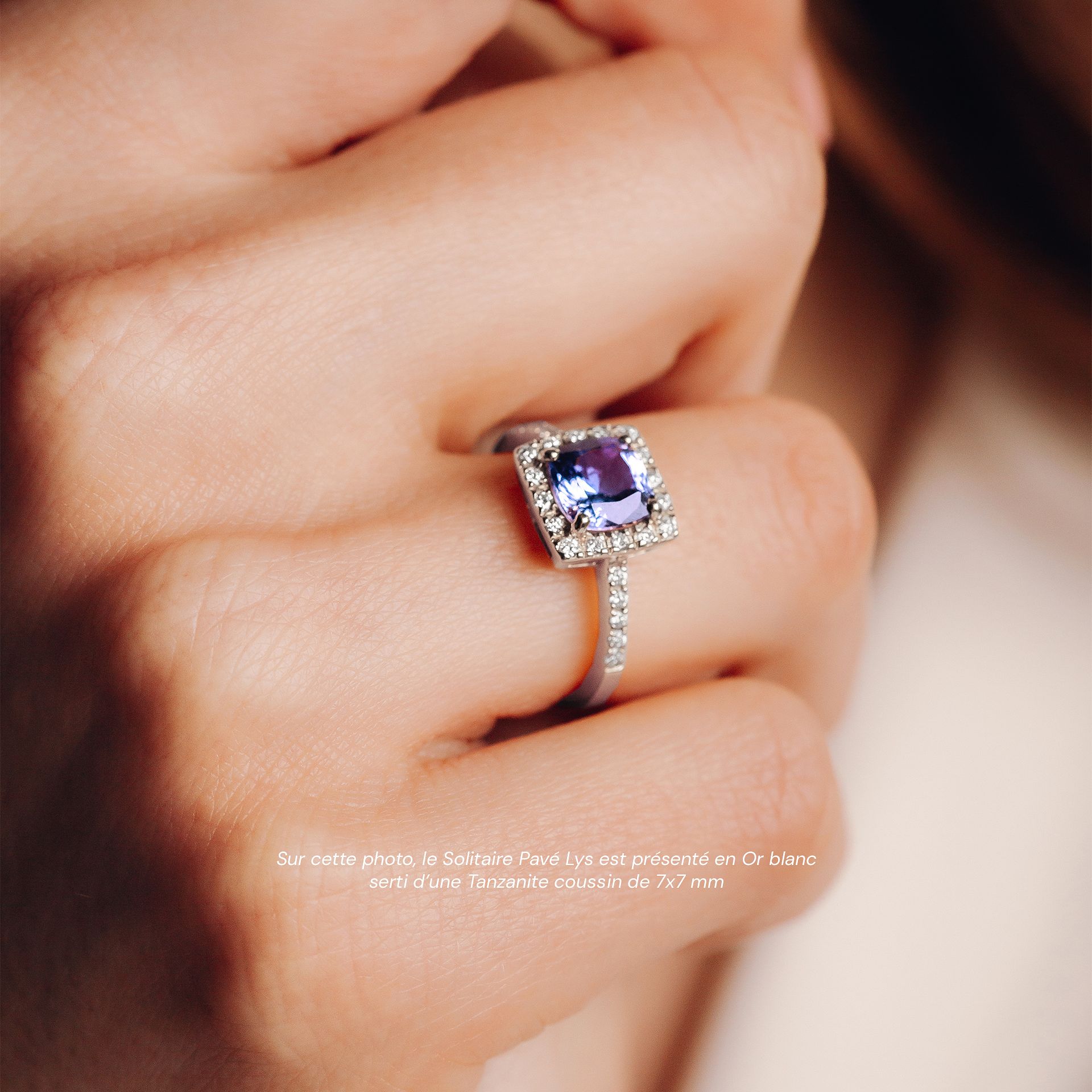 Solitaire Pavé Lys Tanzanite