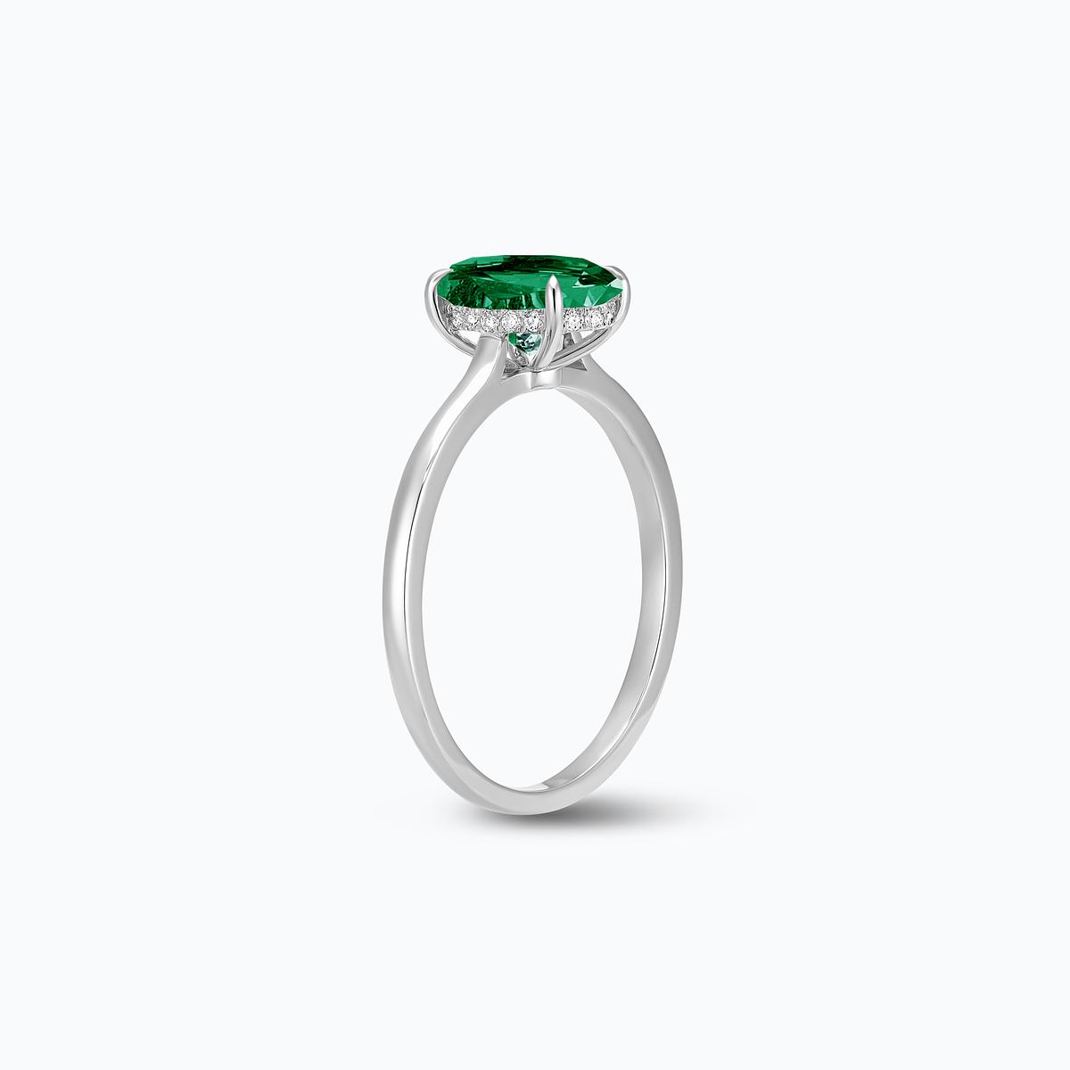 Solitaire Calypso Ovale Émeraude
