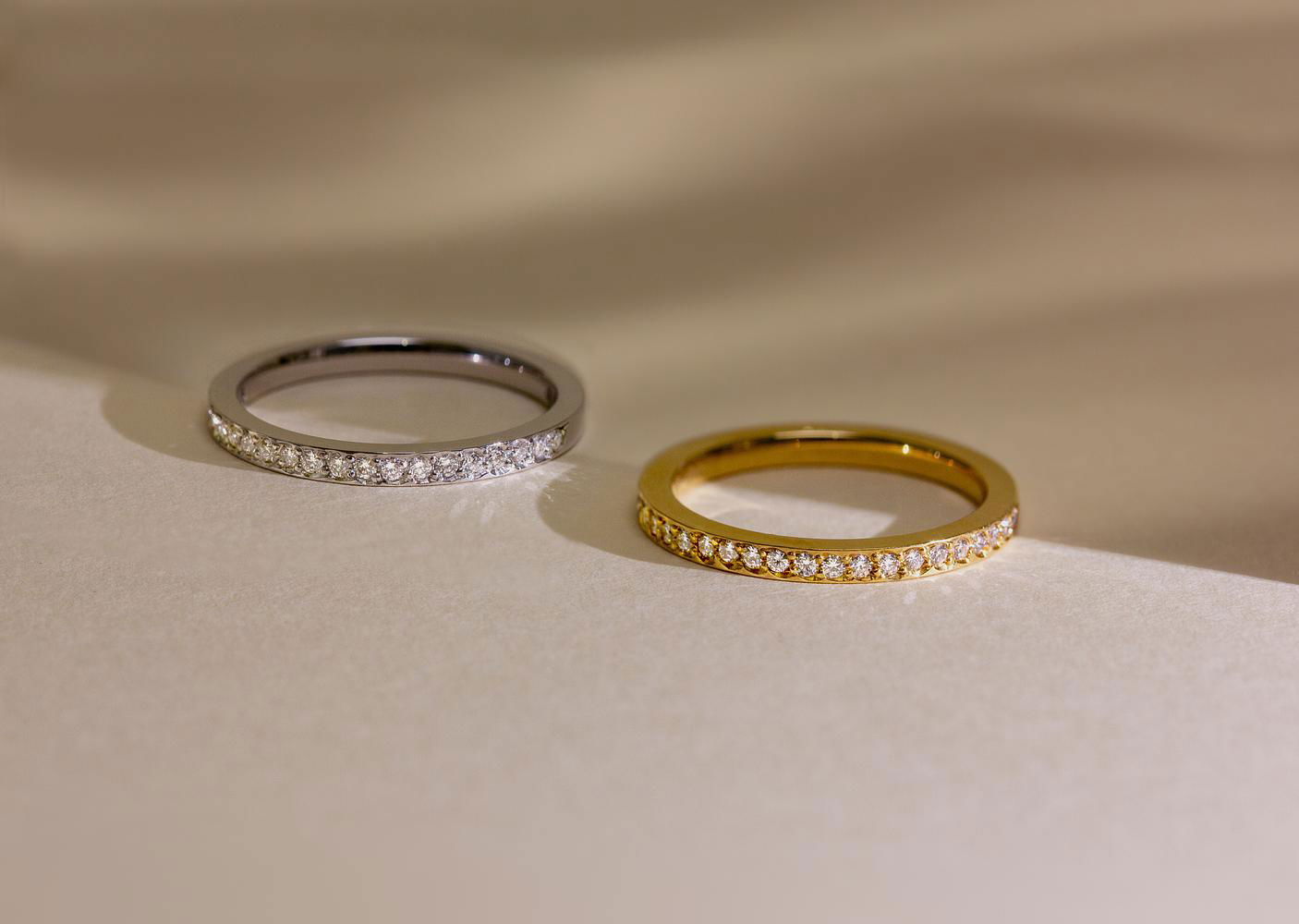 Alliances diamant intemporelles de mariage