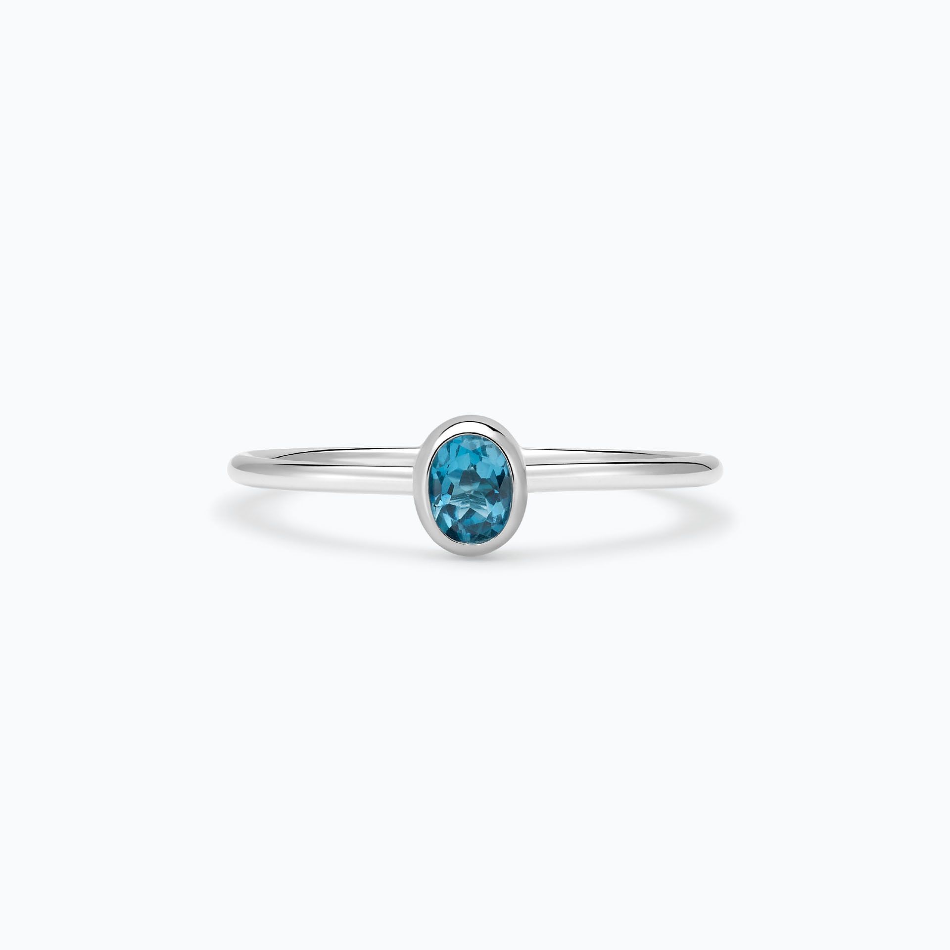 Solitaire Allure Topaze Blue London