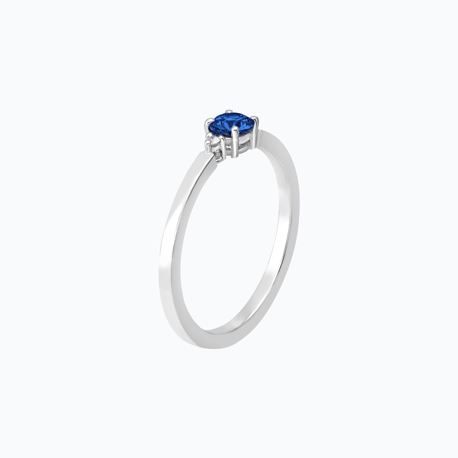Solitaire Lolly Saphir Bleu Éclipse 4.5 mm