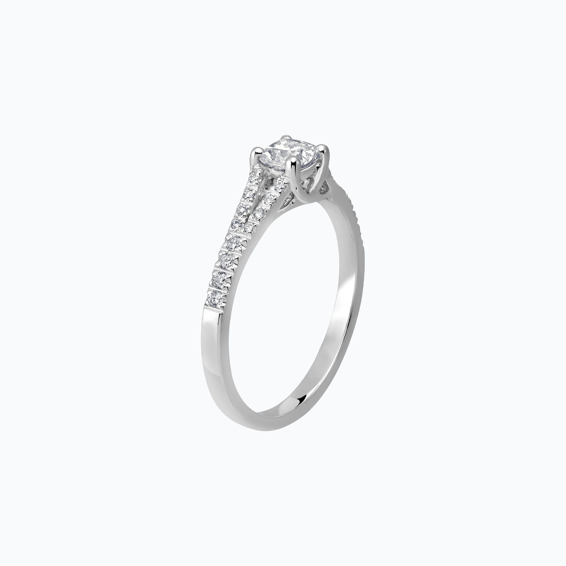 Solitaire Pavé Iris