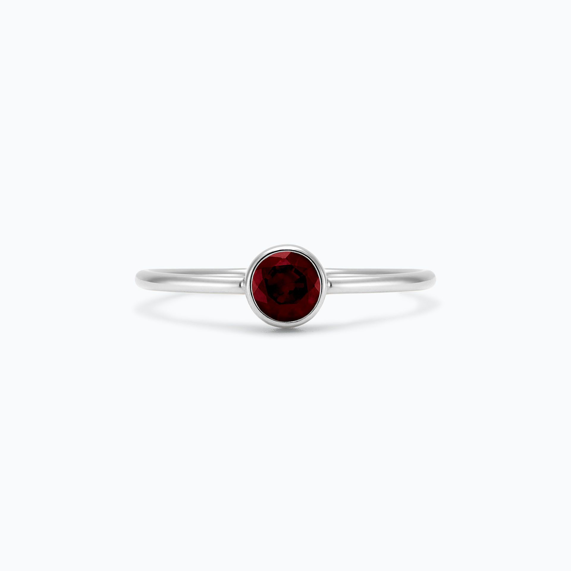Solitaire Harmony Grenat 4.5 mm