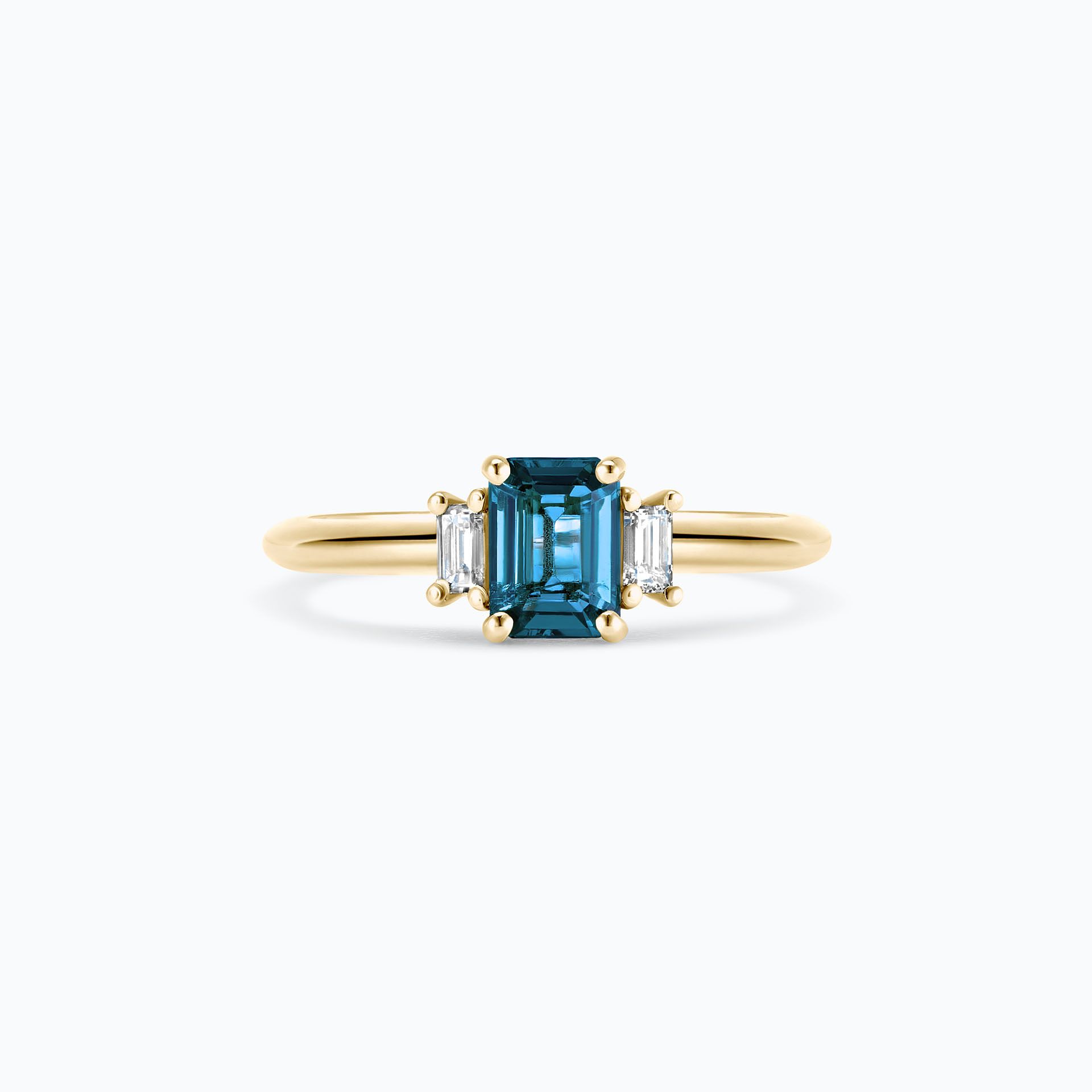 Solitaire Gatsby Topaze Blue London 6 x 4 mm