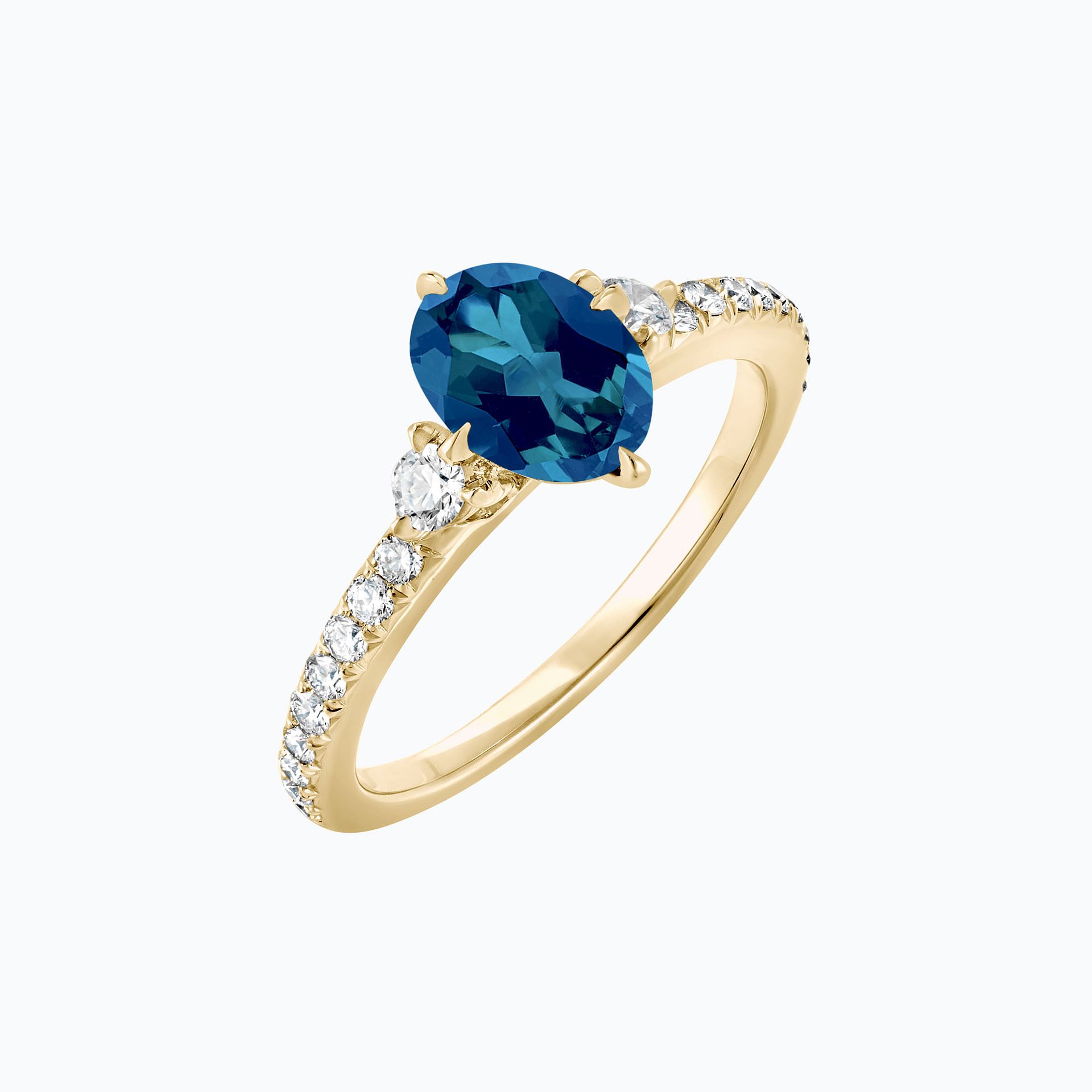 Solitaire Pavé Aïko Topaze Blue London 8 x 6 mm