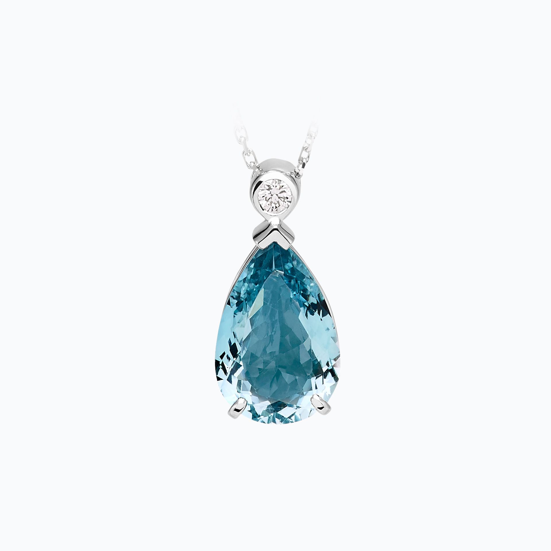 Collier Victoria Aigue-marine 12 x 8 mm