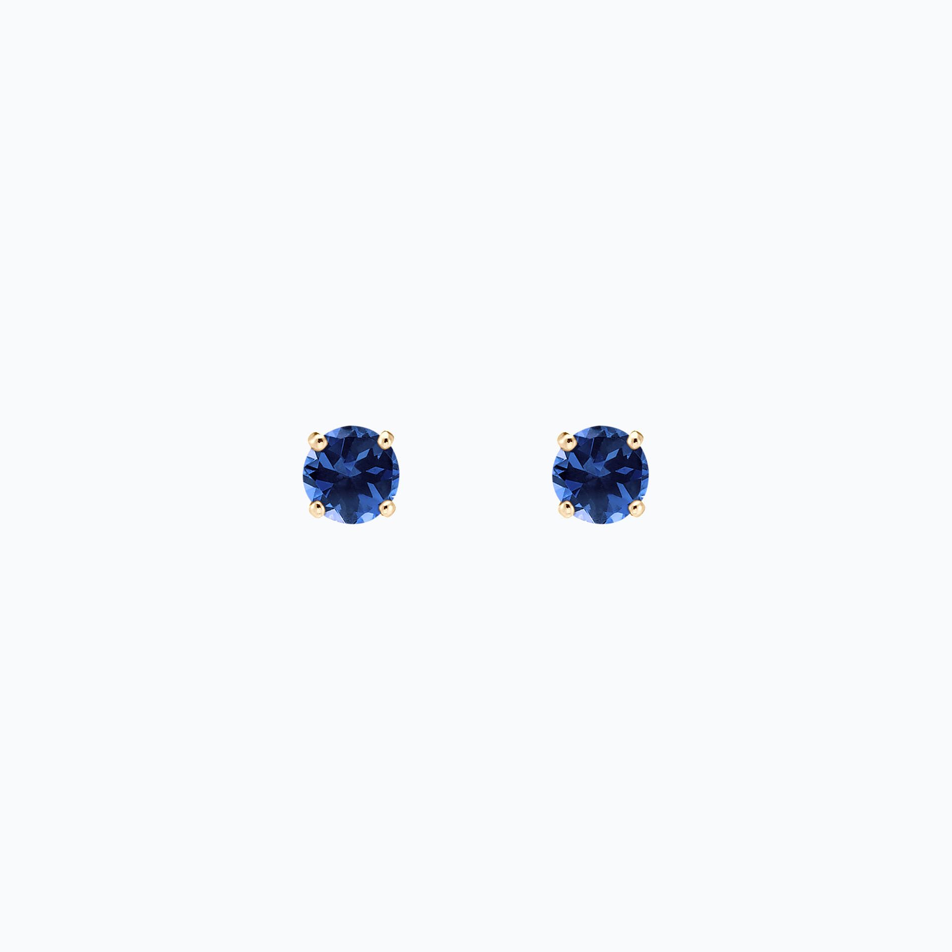 Boucles Alva Saphir Bleu Éclipse 4.5 mm