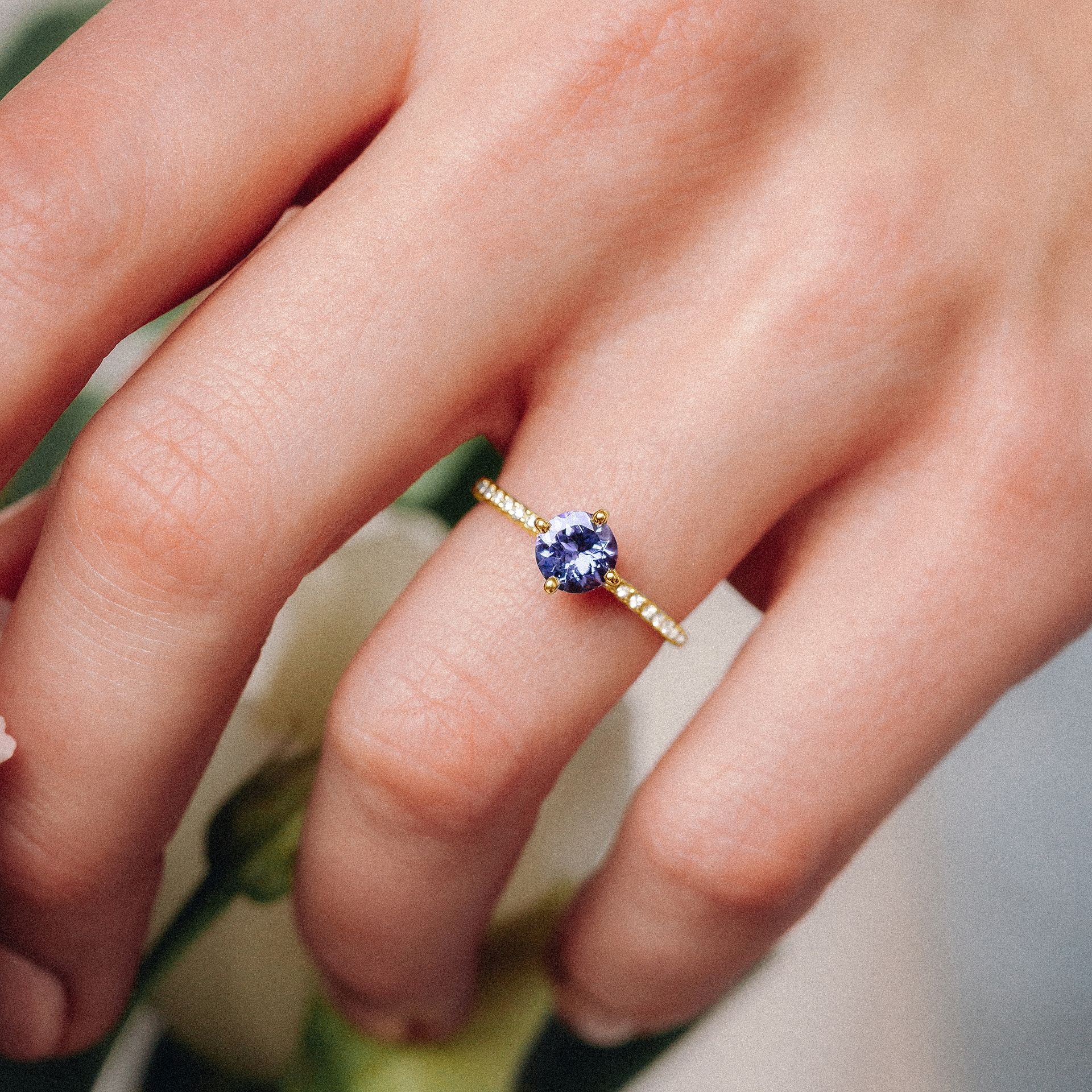 Solitaire Pavé Alva Tanzanite 6 mm