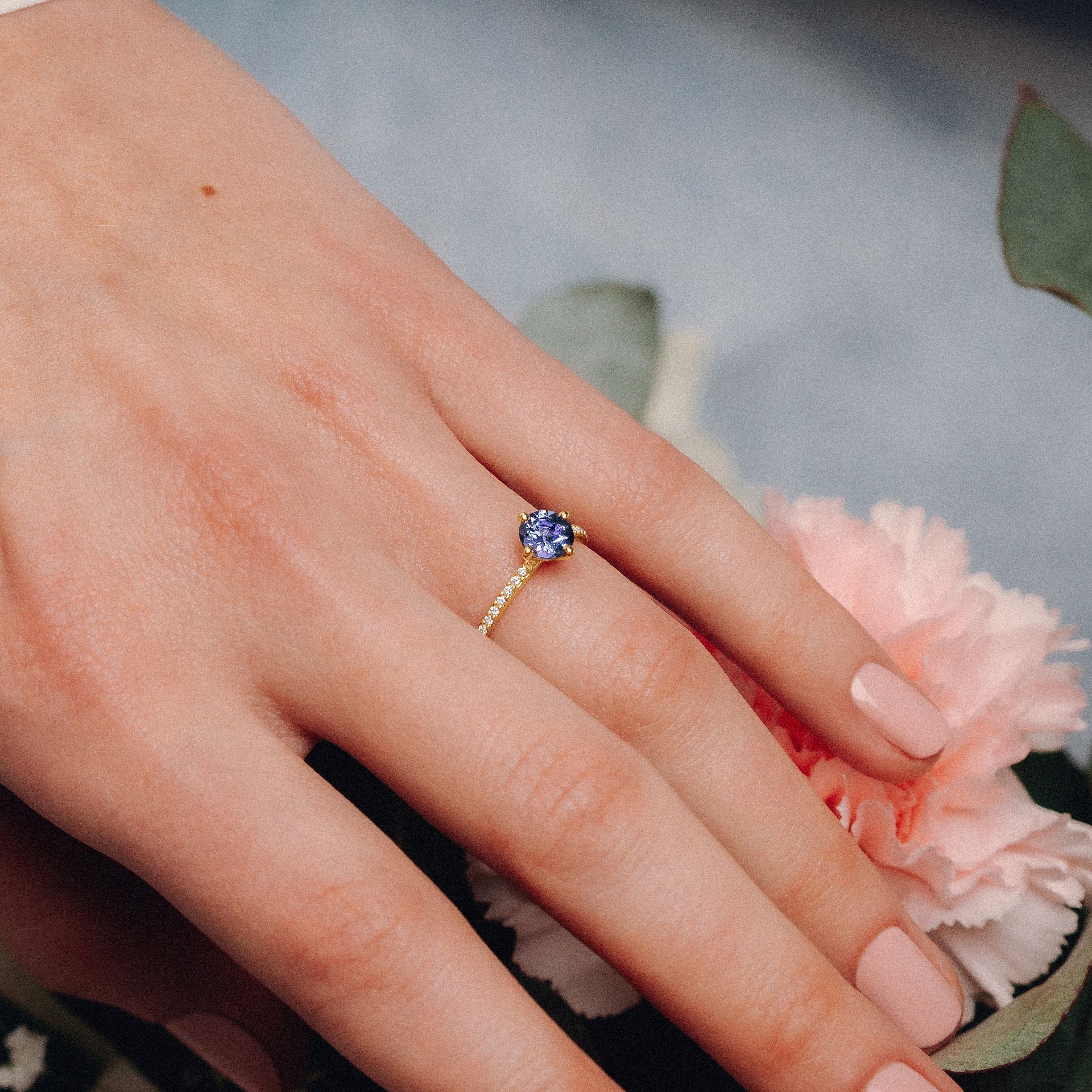 Solitaire Pavé Alva Tanzanite 6 mm