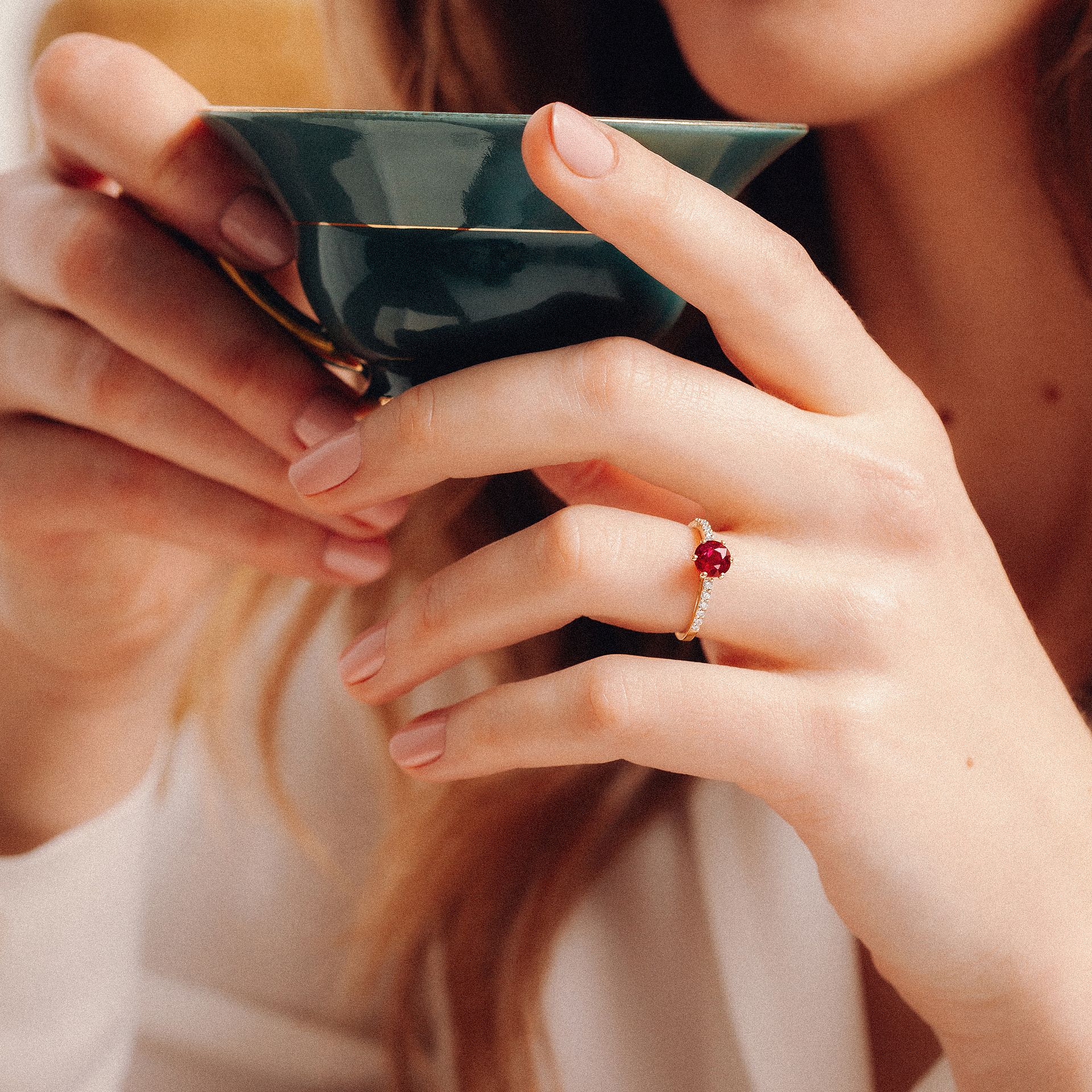 Solitaire Pavé Camille Rubis 6 mm