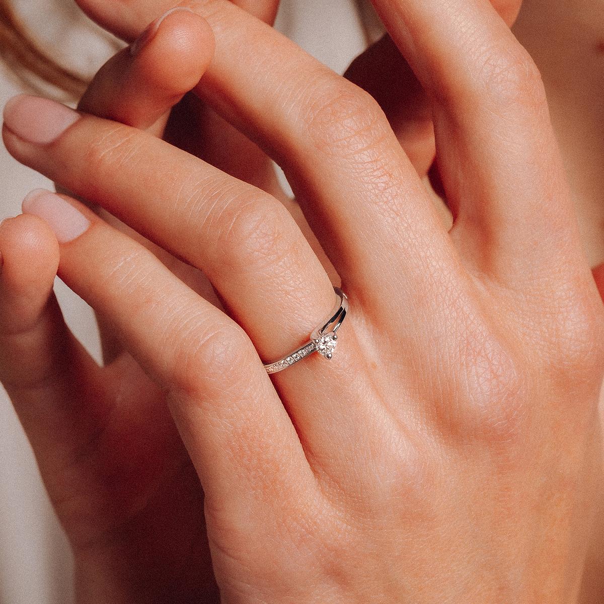 Solitaire Pavé Étoile 0.15 carat