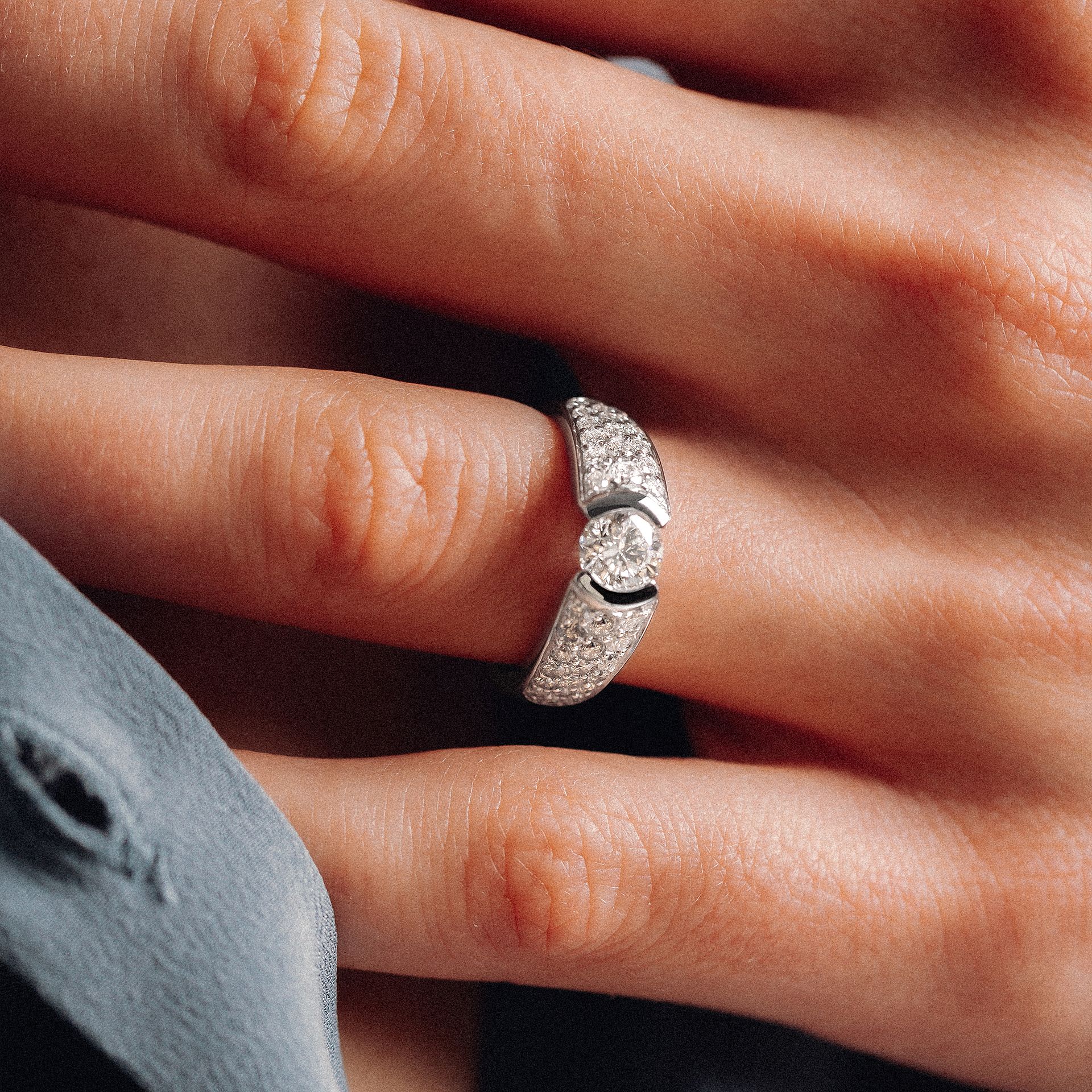 Solitaire Pavé Lovelace