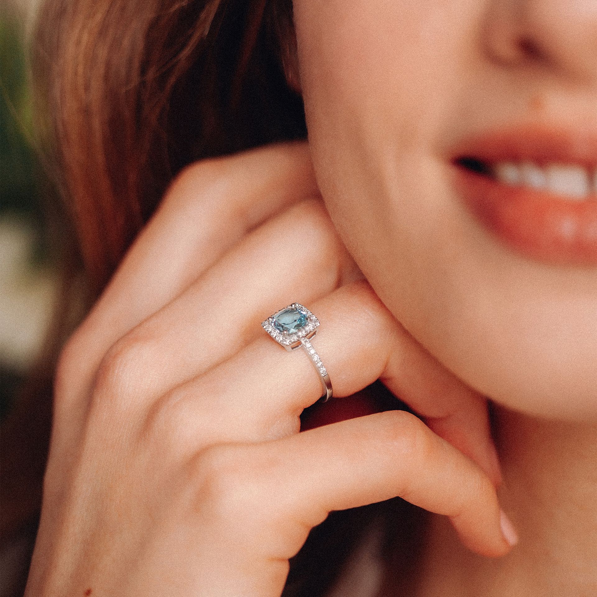 Solitaire Pavé Lys Aigue-marine