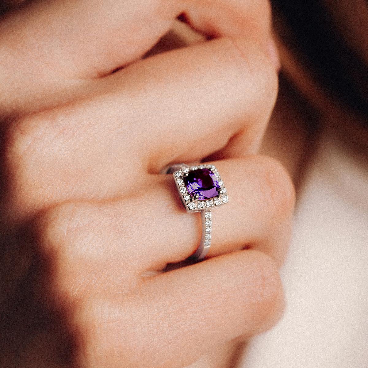 Solitaire Pavé Lys Améthyste