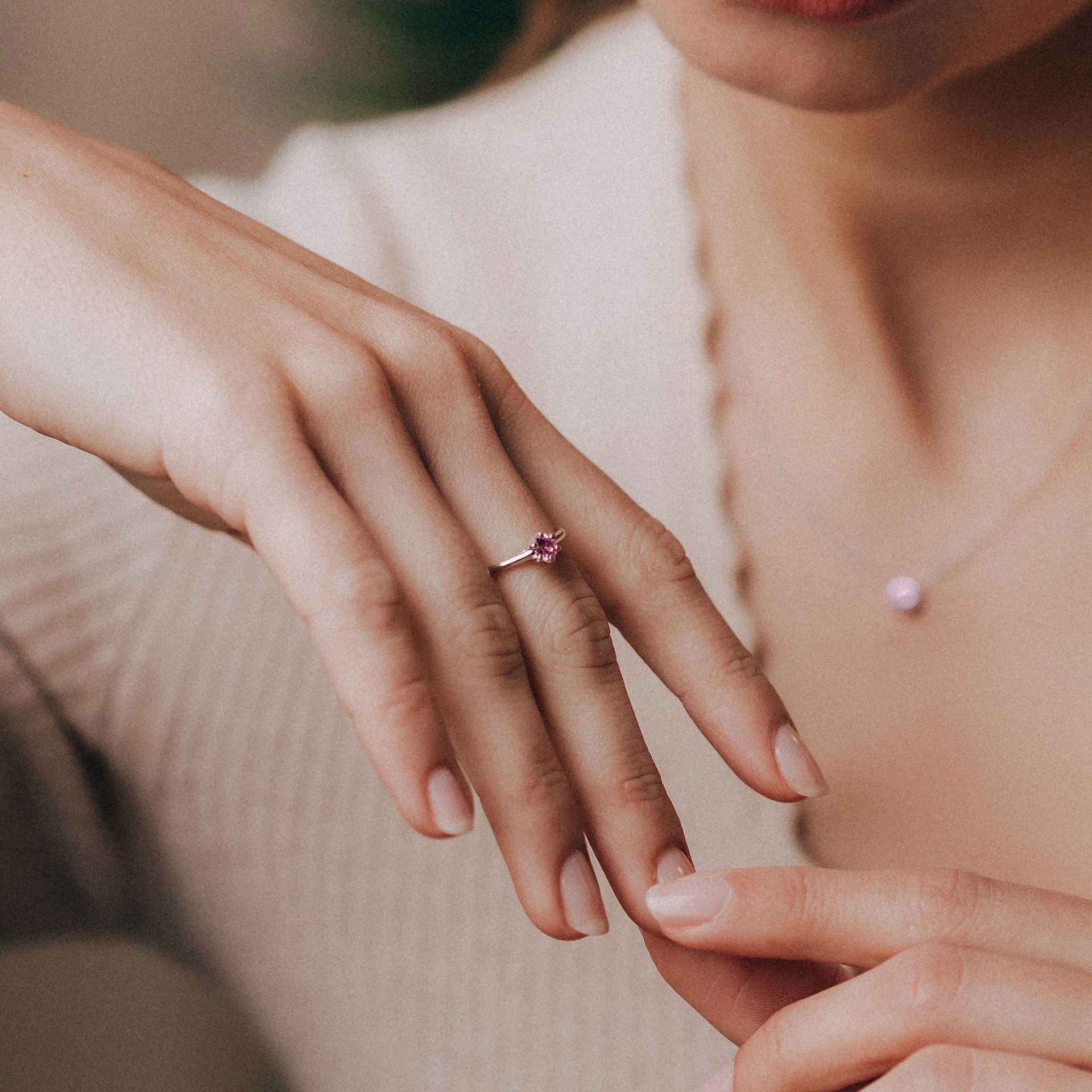 Solitaire Félicia Saphir Rose Pivoine 3.5 mm