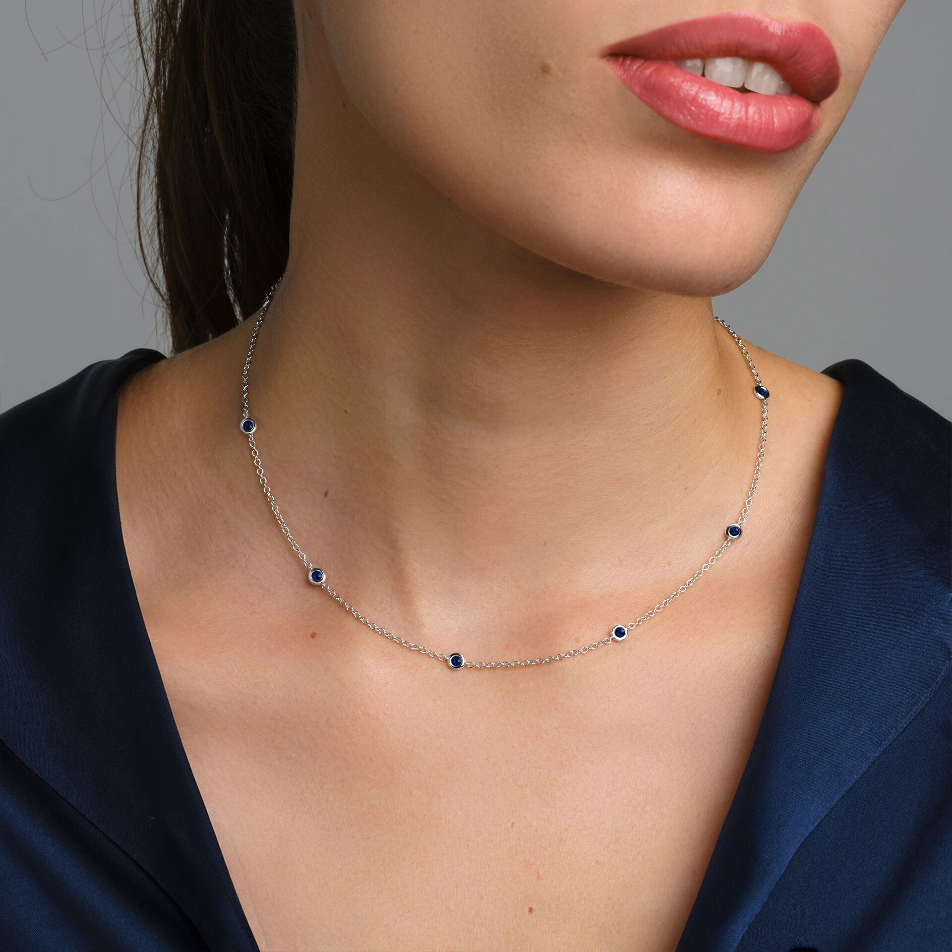 Collier Blossom 9 Saphirs
