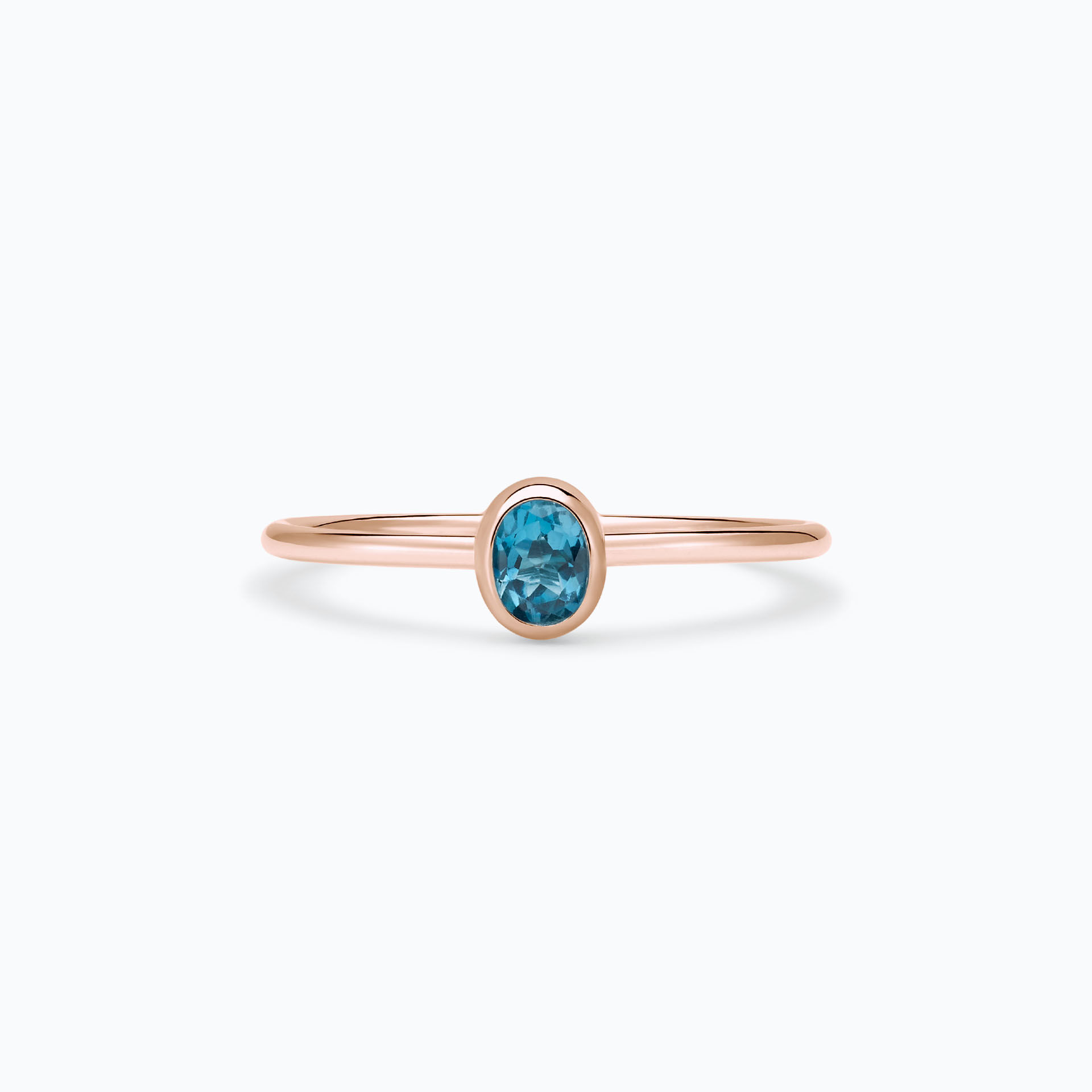 Solitaire Allure Topaze Blue London
