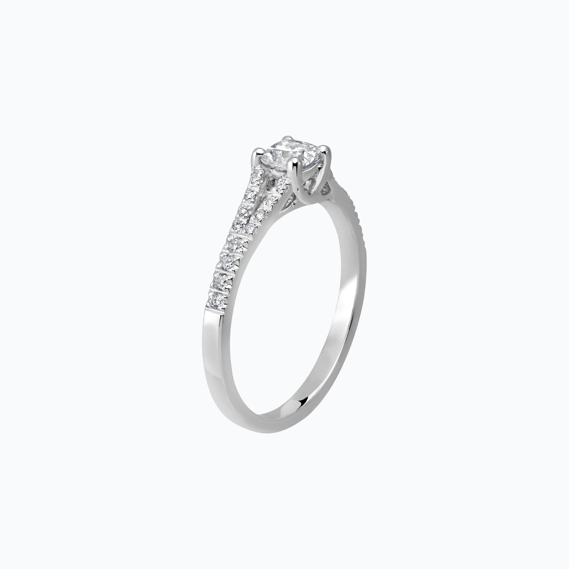 Solitaire Pavé Iris