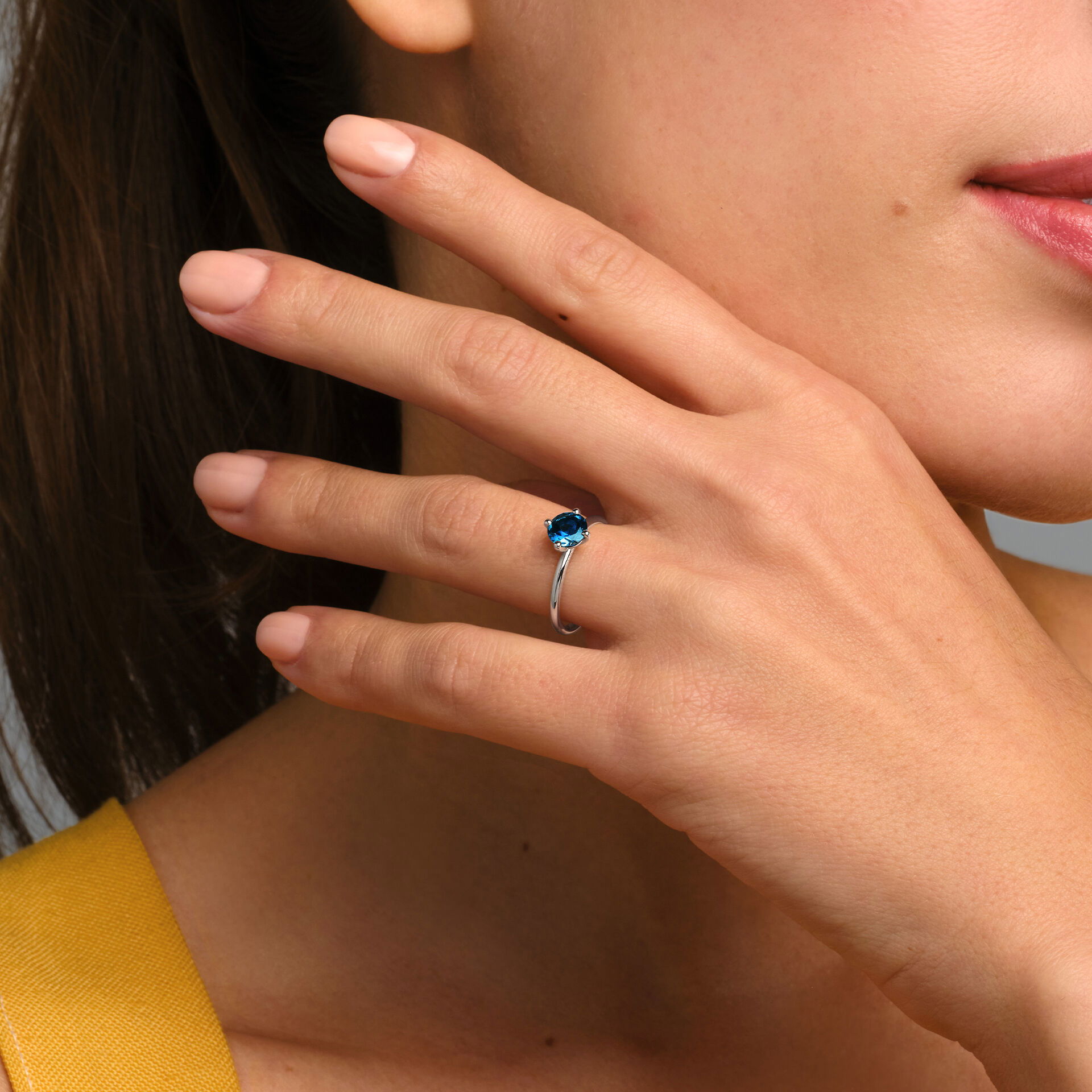 Solitaire Alva Topaze Blue London 6 mm