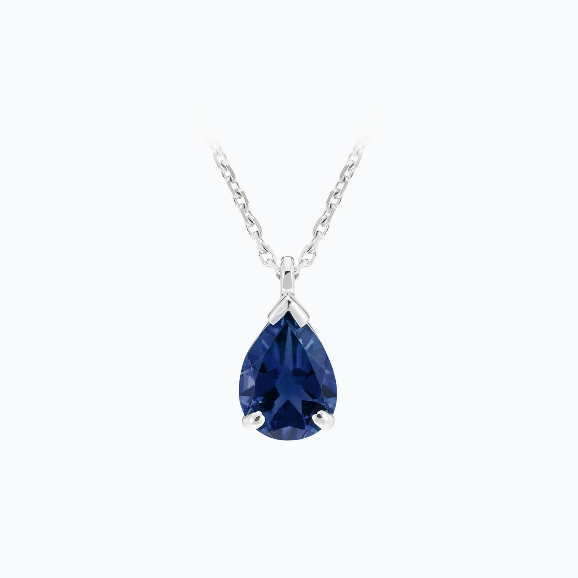 Collier Goutte Saphir 8 x 6 mm