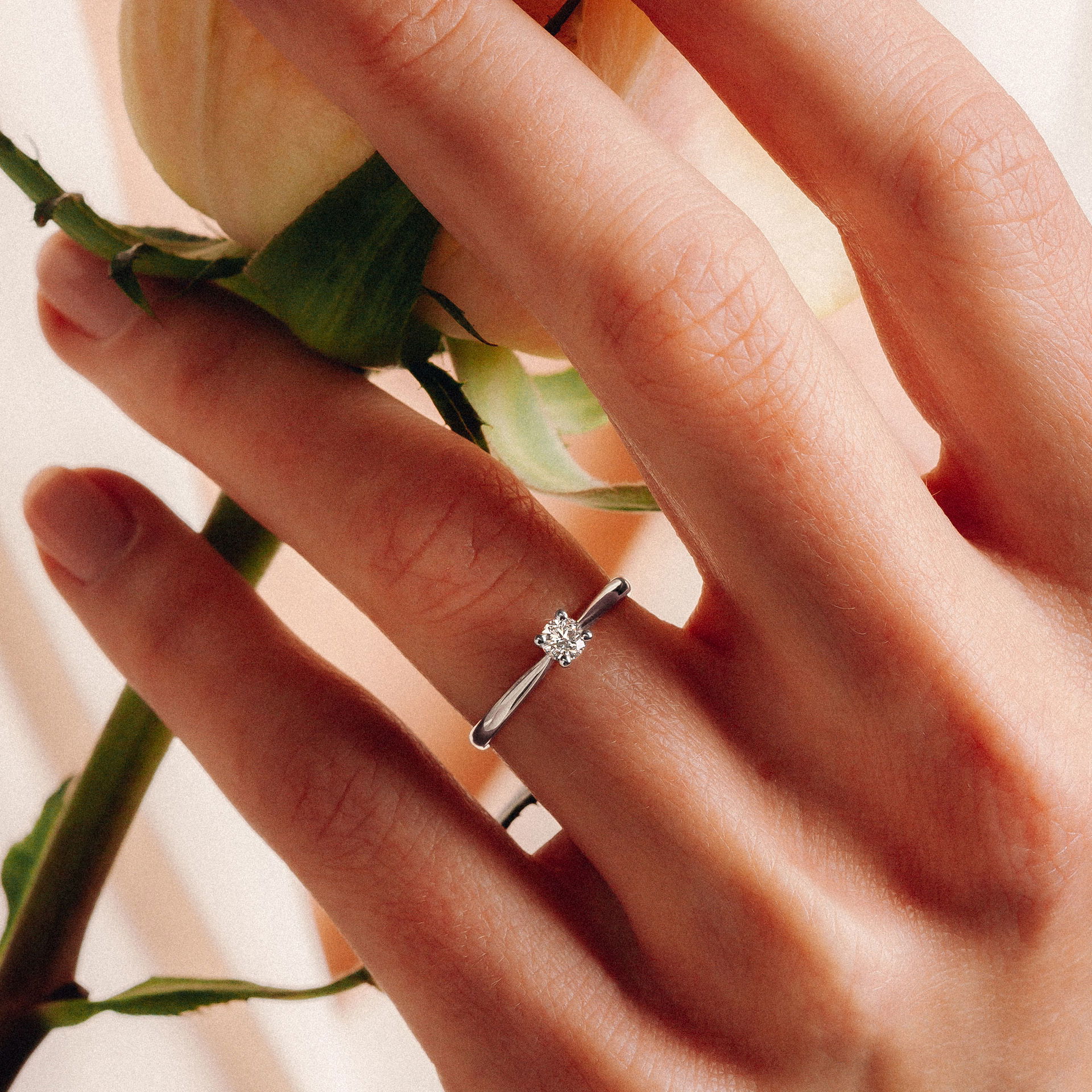 Solitaire Luna 0.20 carat