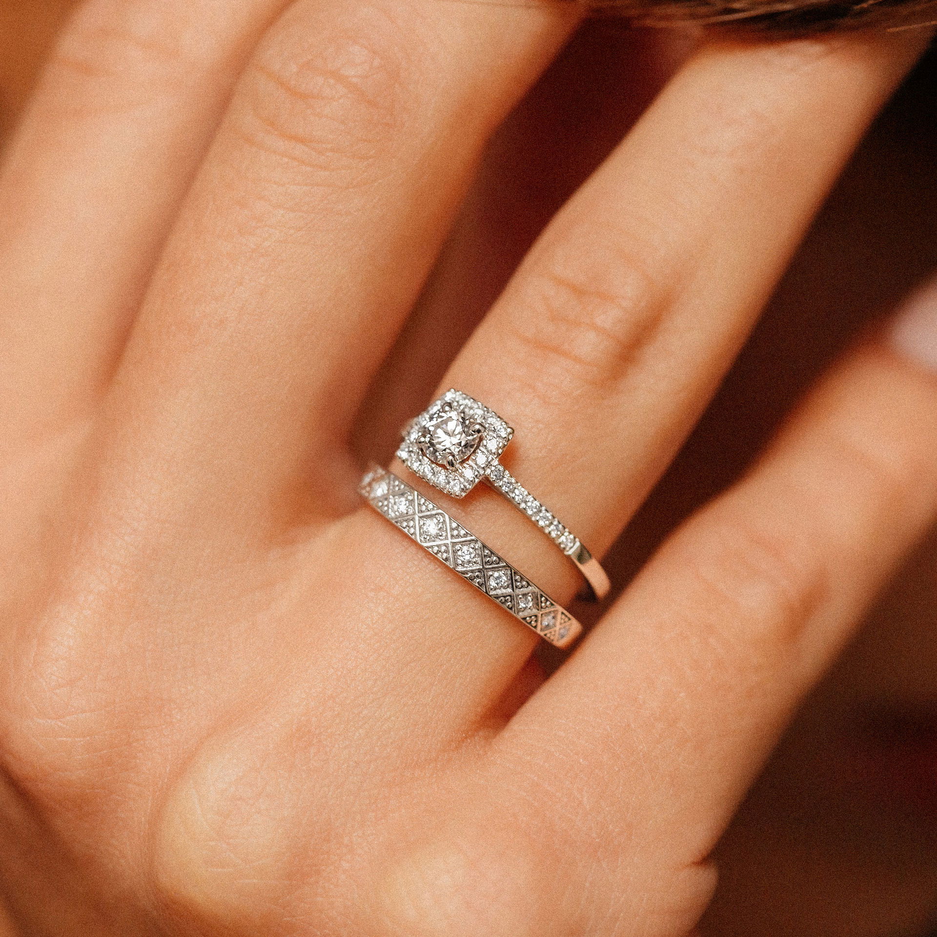 Solitaire Pavé Skye