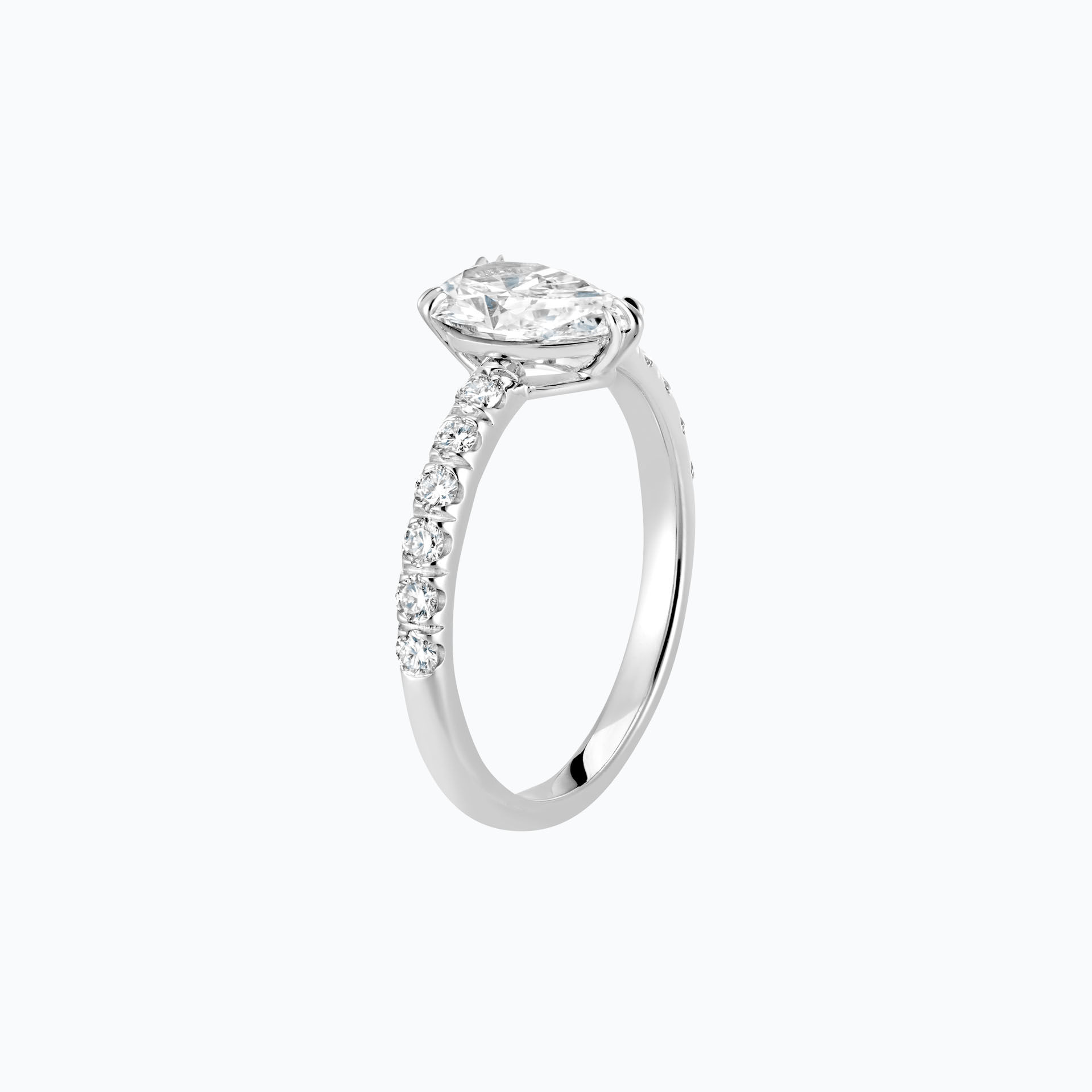 Solitaire Pavé Calla