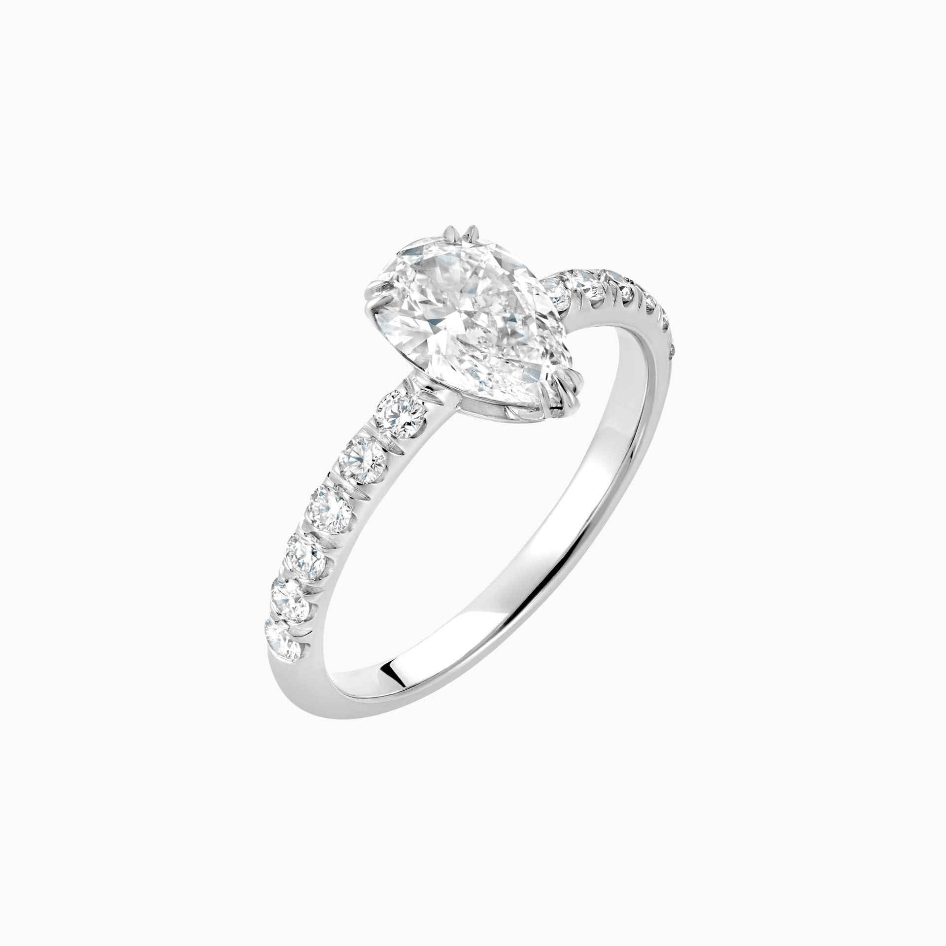 Solitaire Pavé Calla
