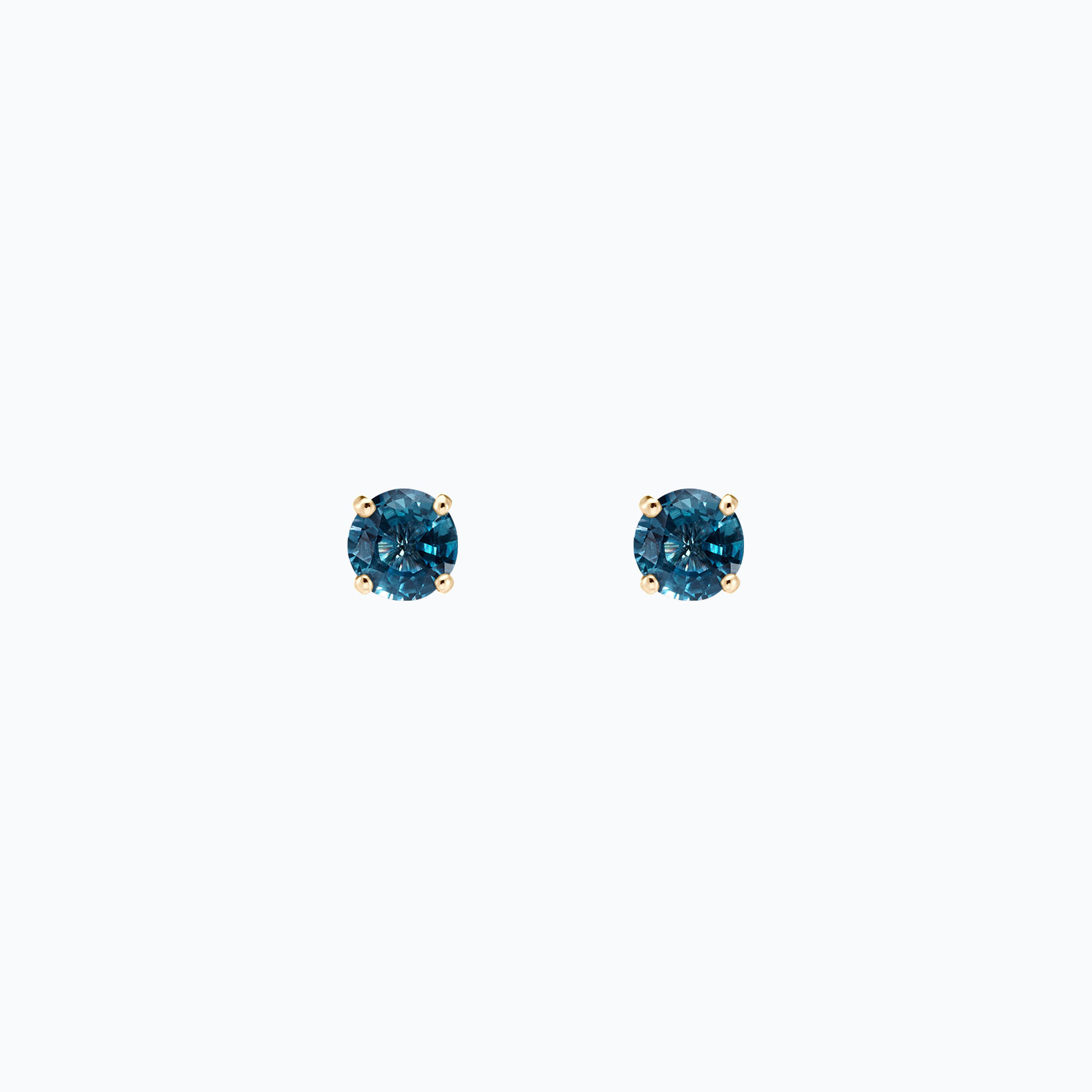 Boucles Alva Topaze Blue London 4.5 mm